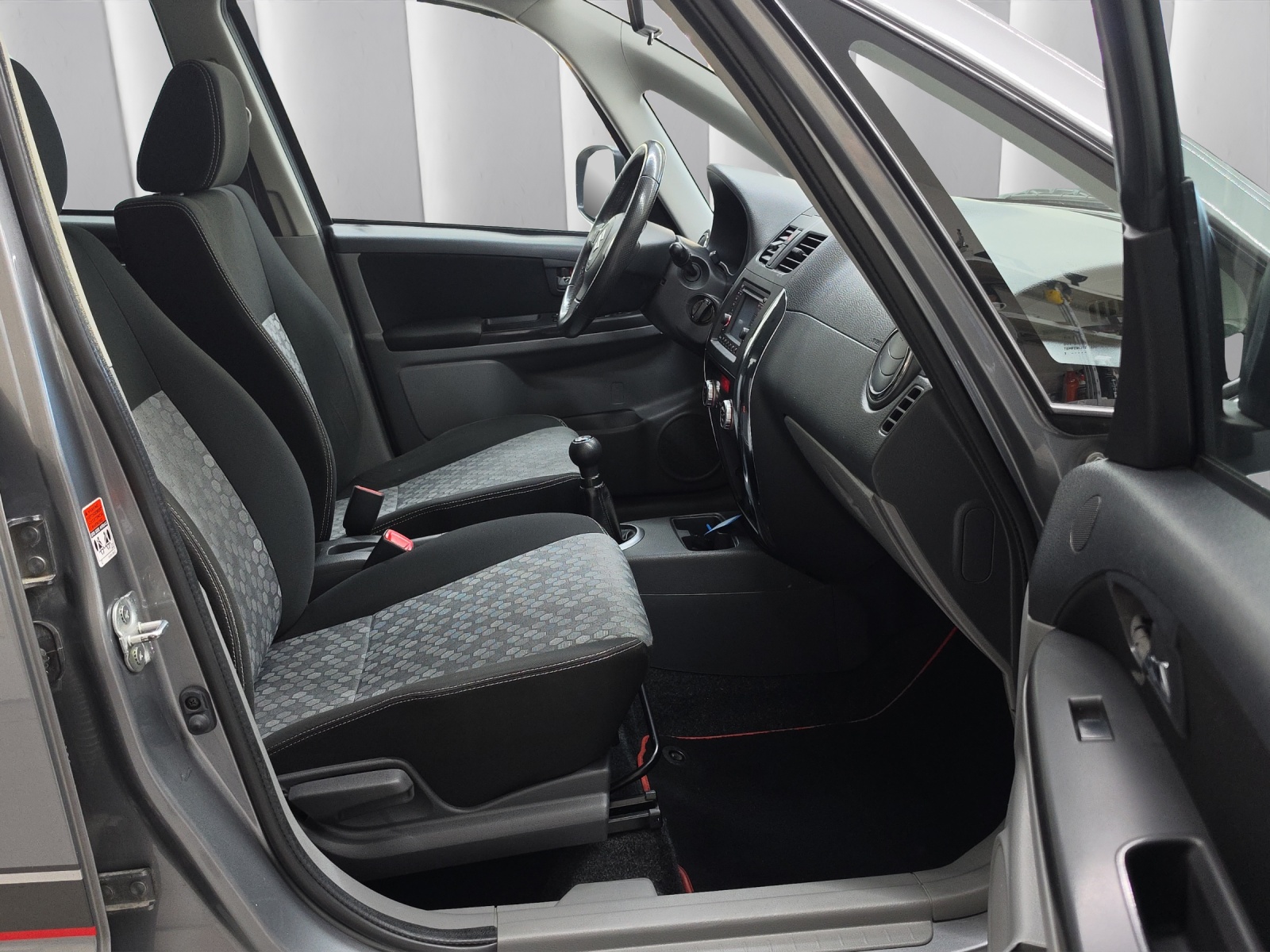 SUZUKI SX4 1.6 16V GL Top S.Cellano 4WD-image-11