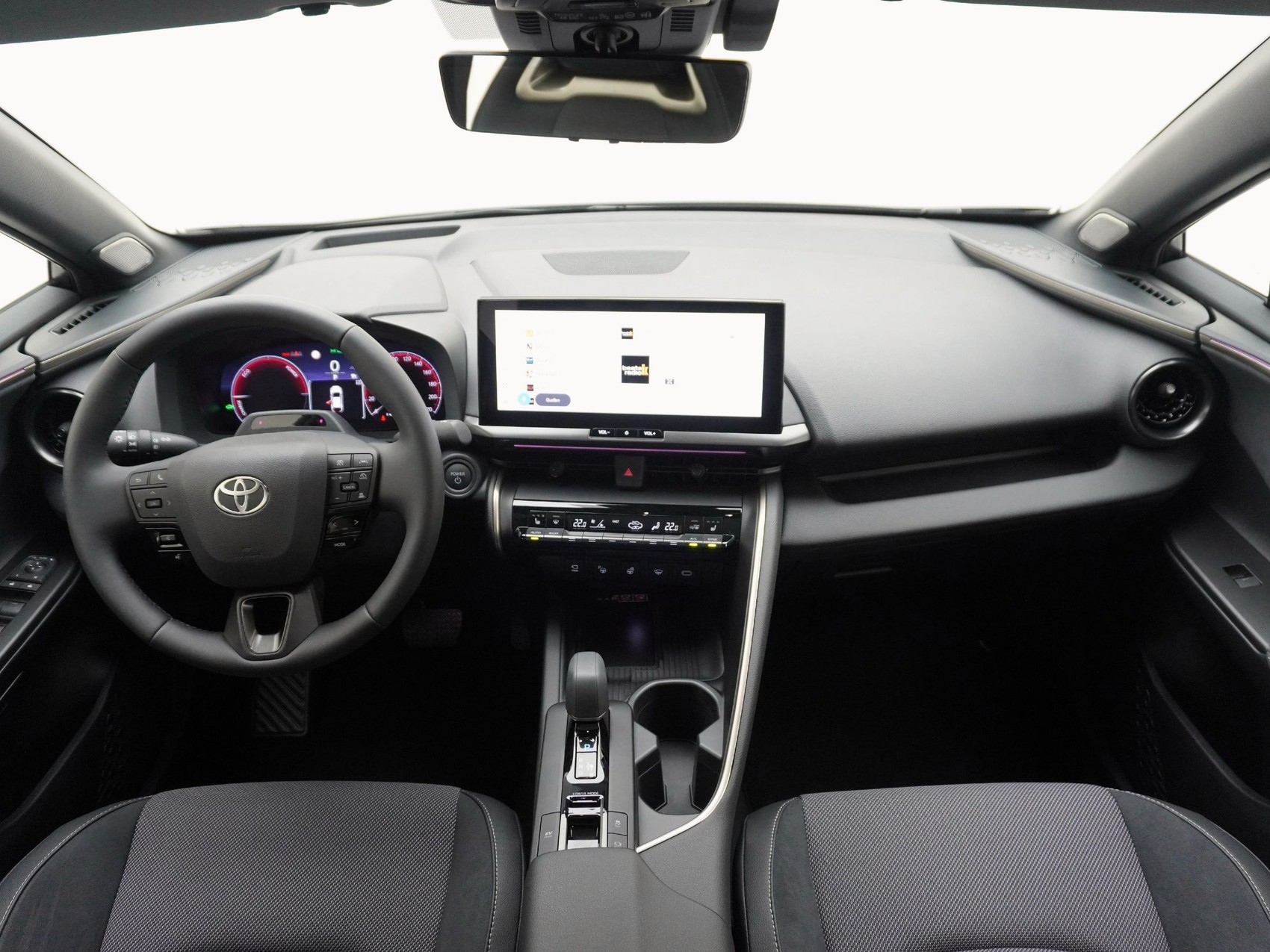 TOYOTA C-HR 2.0 HEV Style 4x4 đ€ mit Panorama Glasdach đ€ -image-8