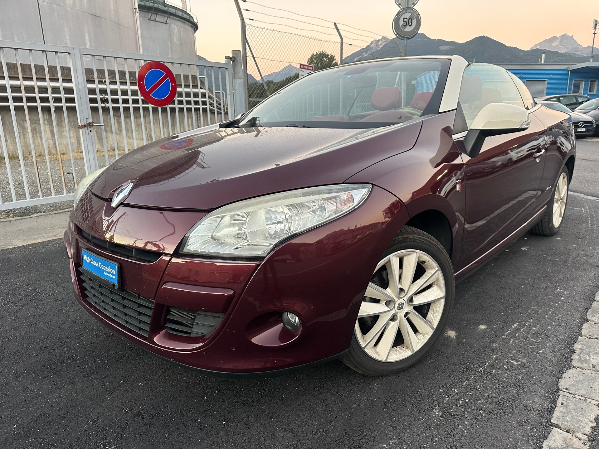 RENAULT Mégane CC 1.4 16V Turbo Floride