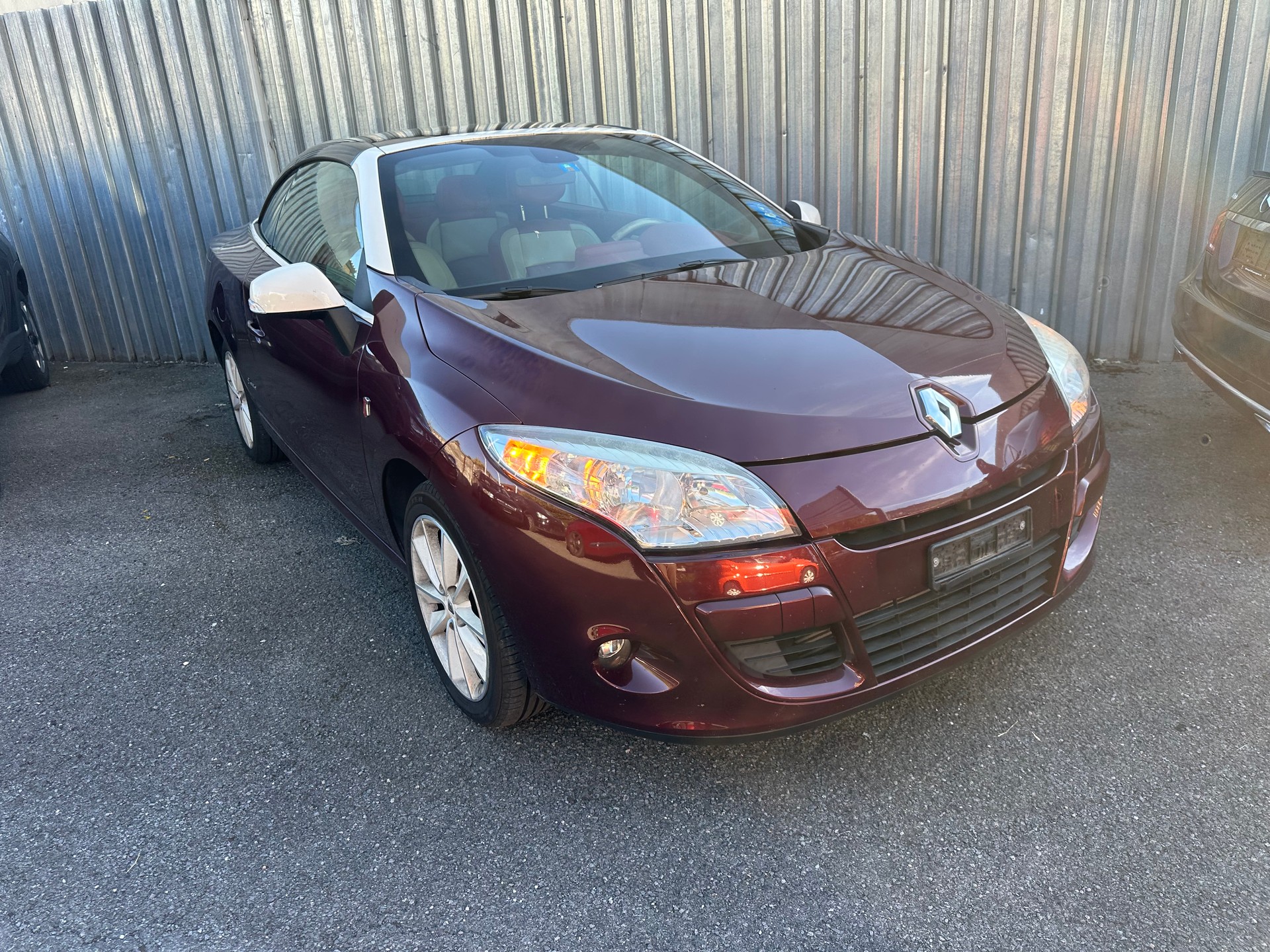 RENAULT Mégane CC 1.4 16V Turbo Floride-image-0