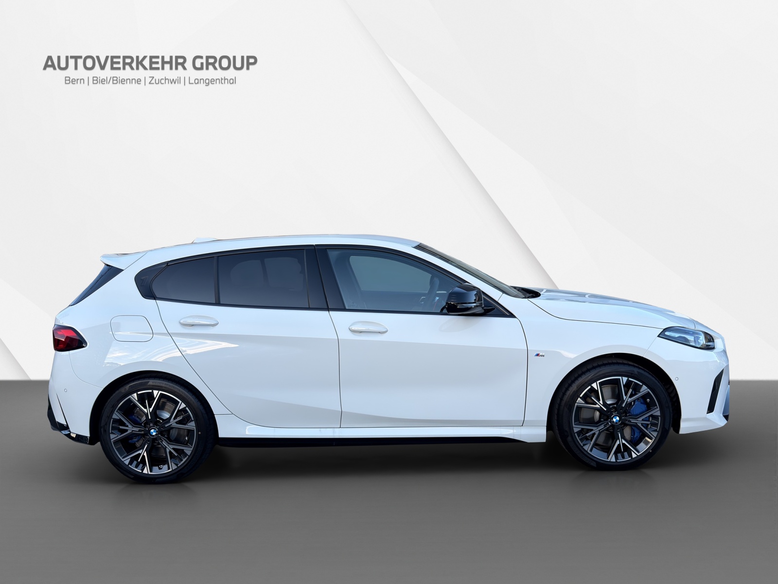 BMW M135i xDrive-image-6