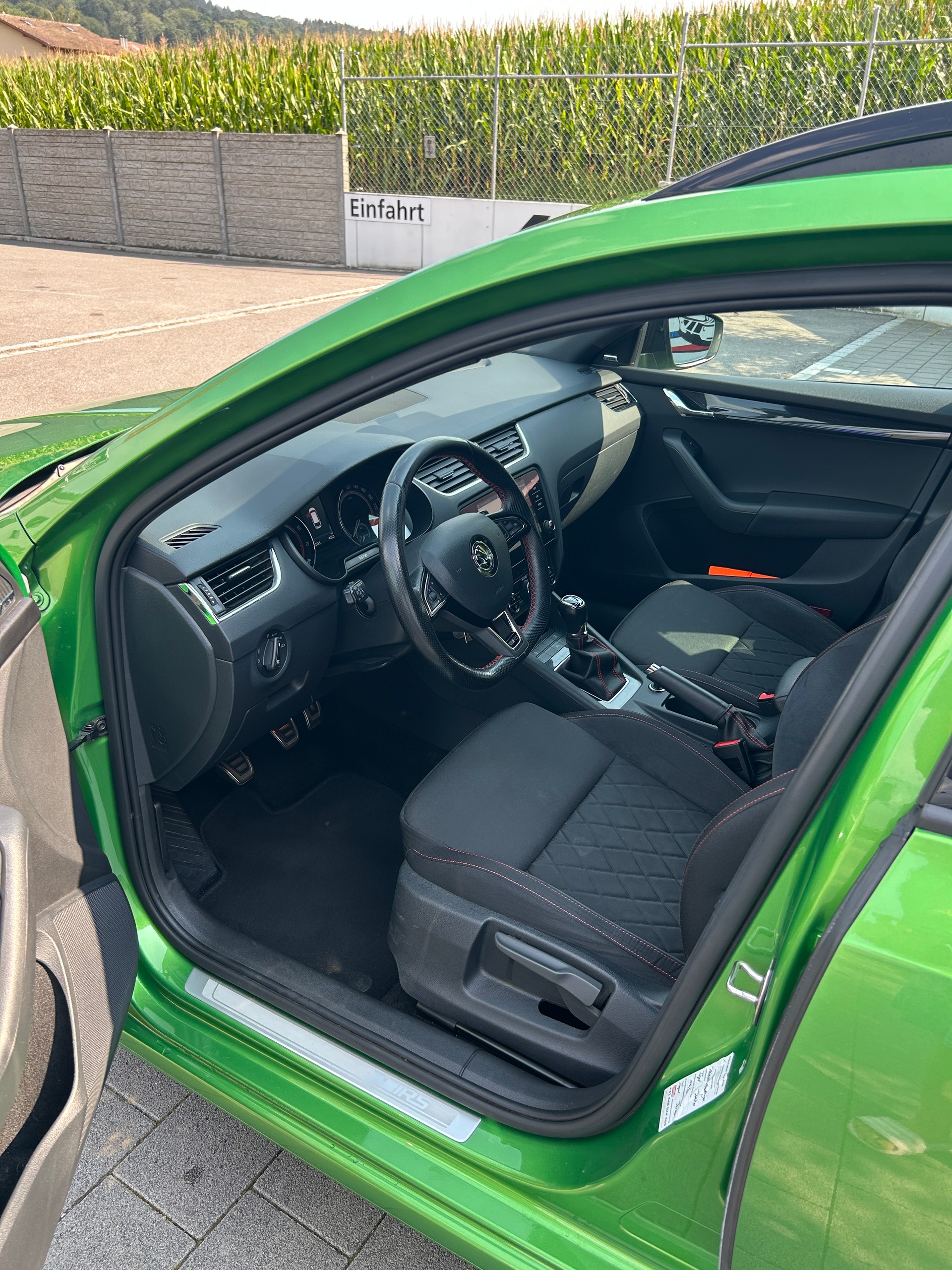 SKODA 2.0 TSI RS-image-2