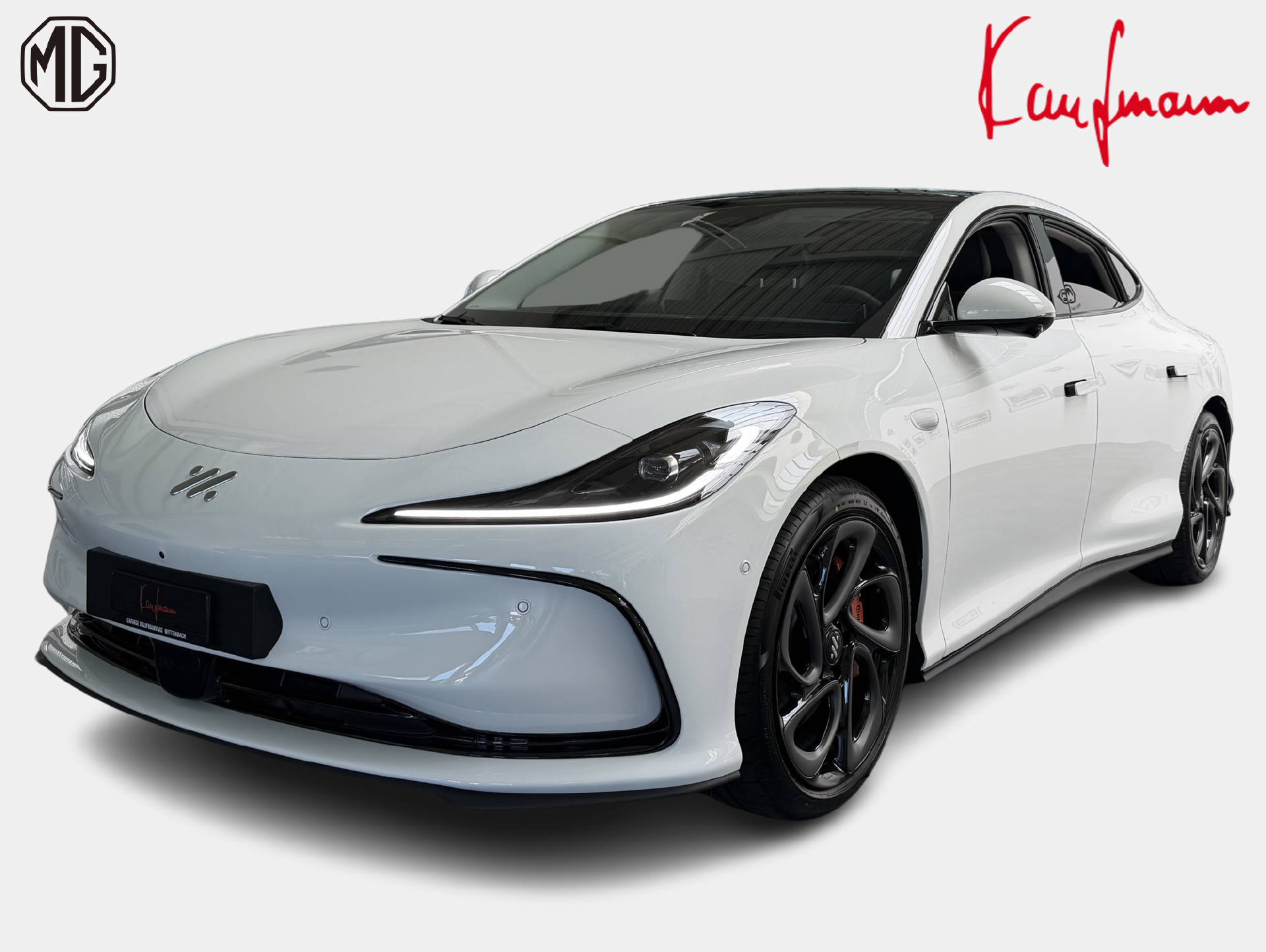 MG IM5 100 kWh Performance 20 4WD-image-1