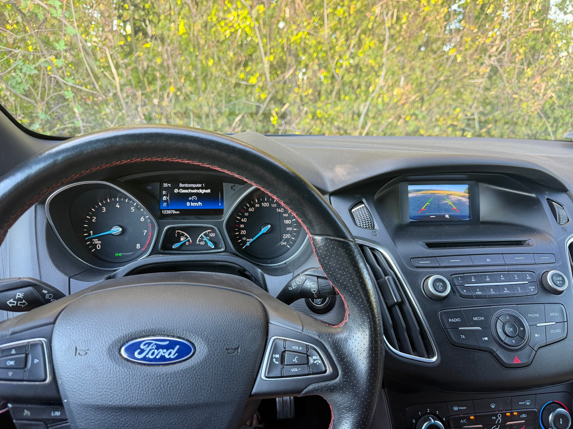 FORD 1.5i EcoB SCTi 182 Red Edition-image-4