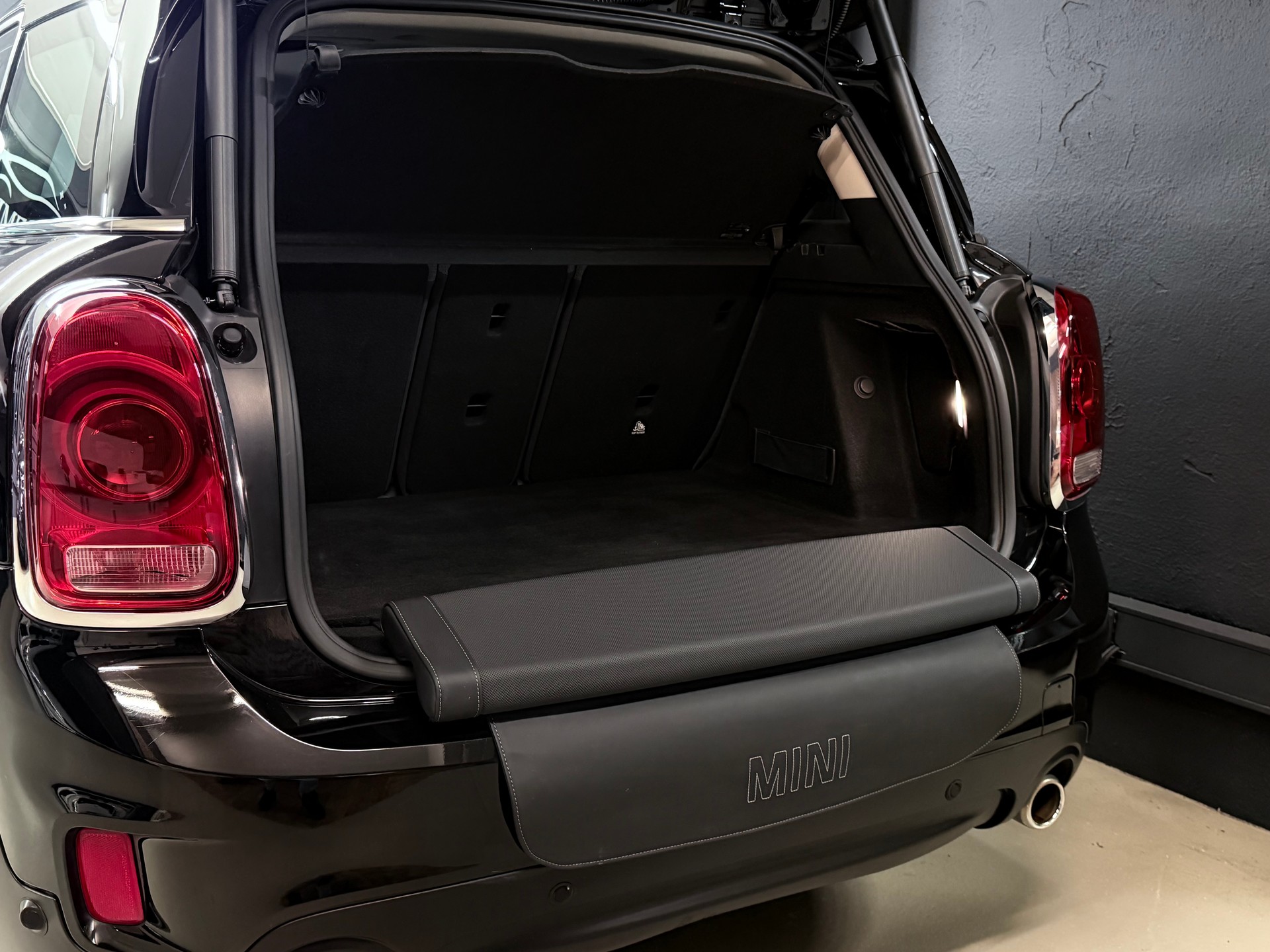 MINI Countryman Cooper S ALL4 Steptronic-image-6