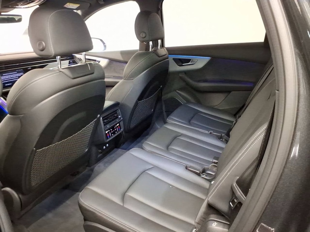 AUDI Q7 SUV TFSI qu.250 kW S line*7-Plätzer, Competition PLUS*-image-3