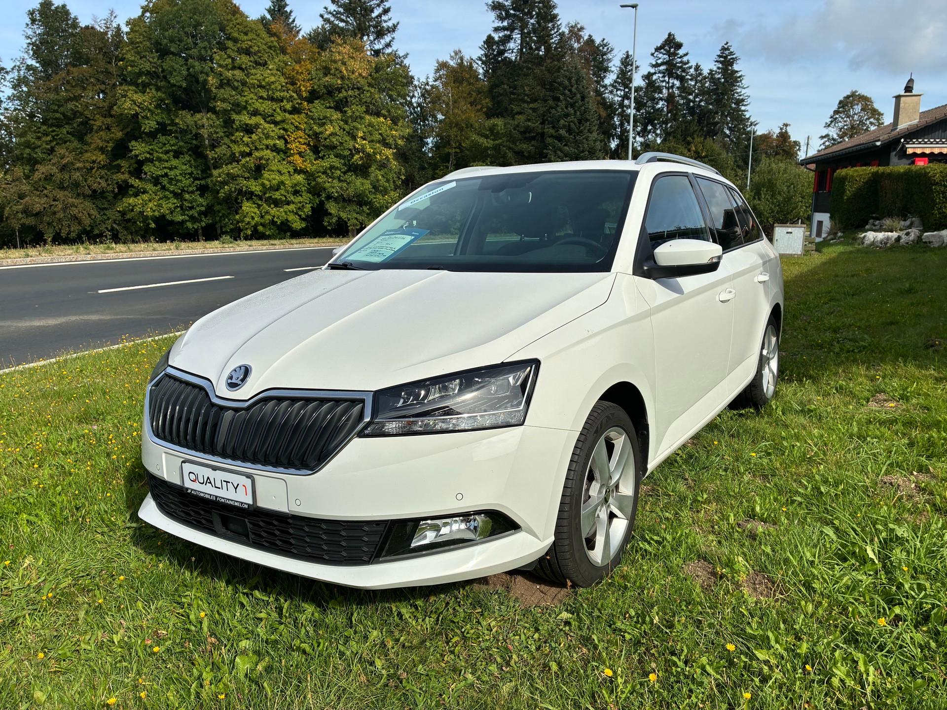 SKODA Fabia Combi 1.0 TSI Style-image-0