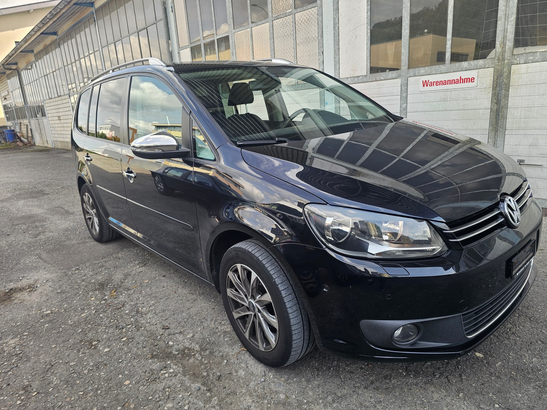 VW Touran 1.6 TDI Comfortline-image-1