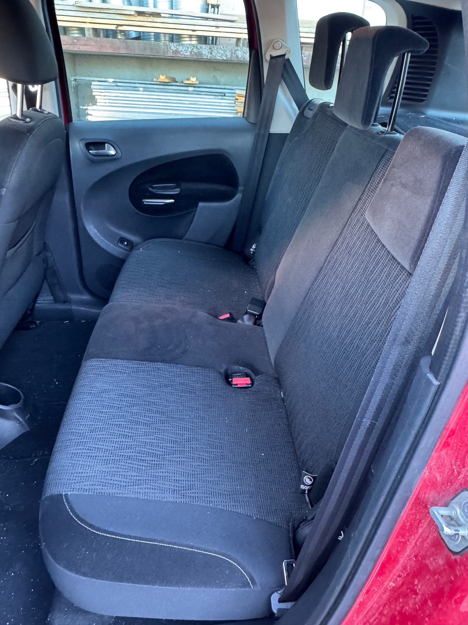 CITROEN C3 Picasso 1.6 HDi Sélection-image-6