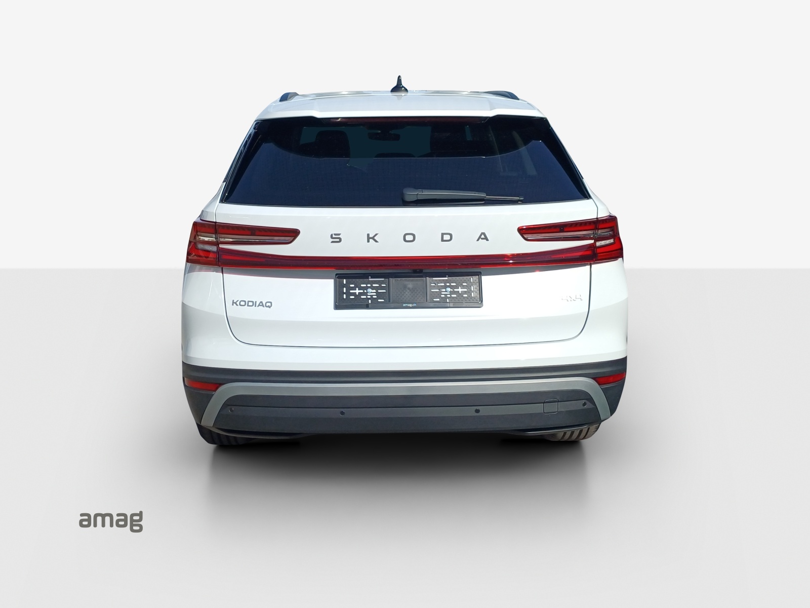 AUDI Q3 Sportback e-hybrid 200 kW S tronig-image-3