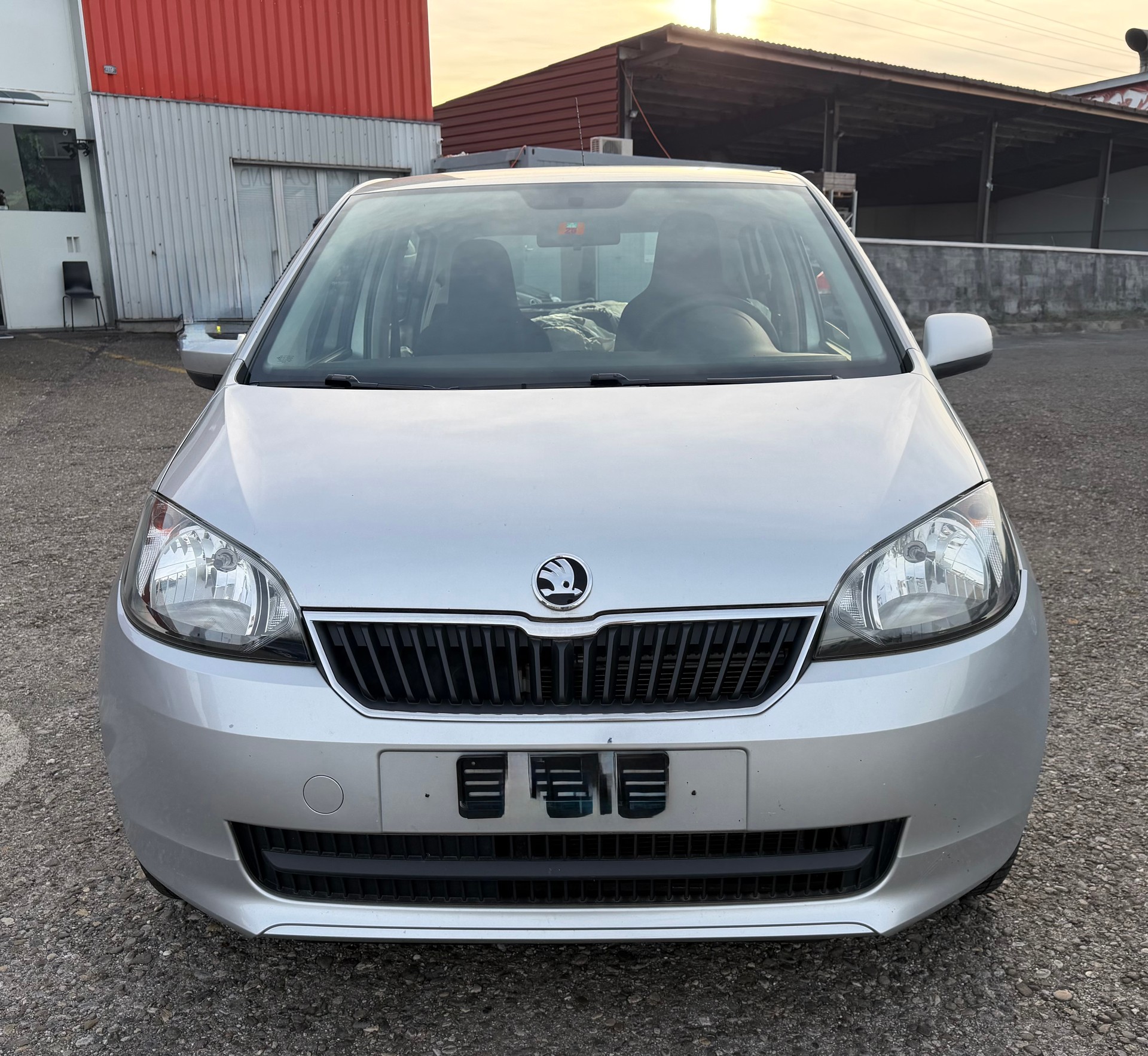 SKODA Citigo 1.0 G-tec Ambition-image-1