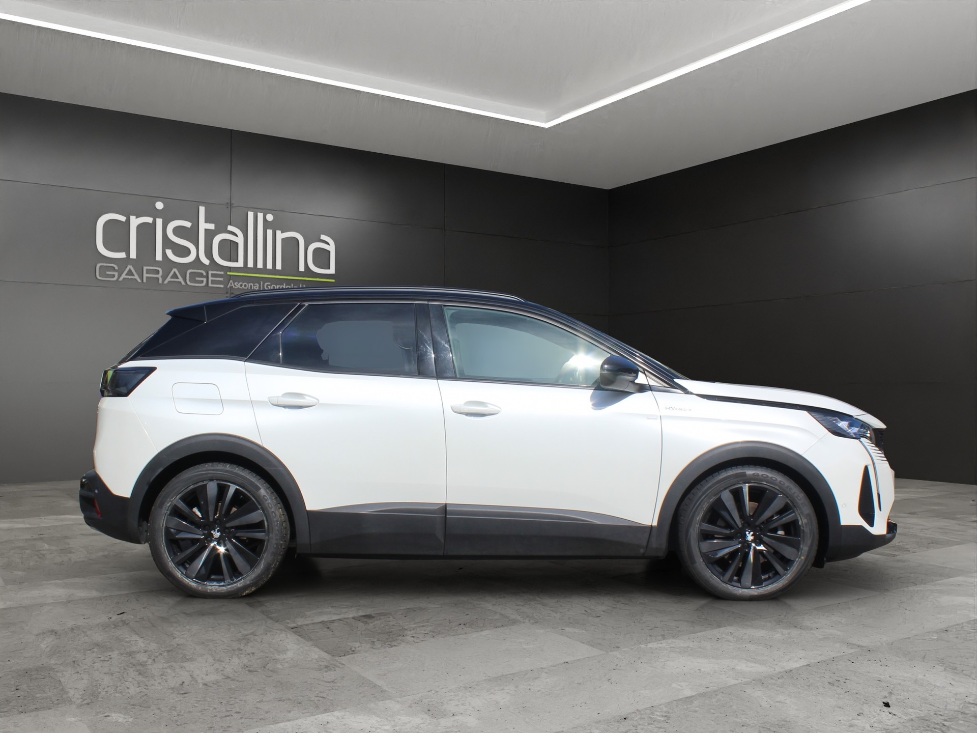 PEUGEOT 3008 1.6 Plug-in Hybrid4 GT Pack-image-4
