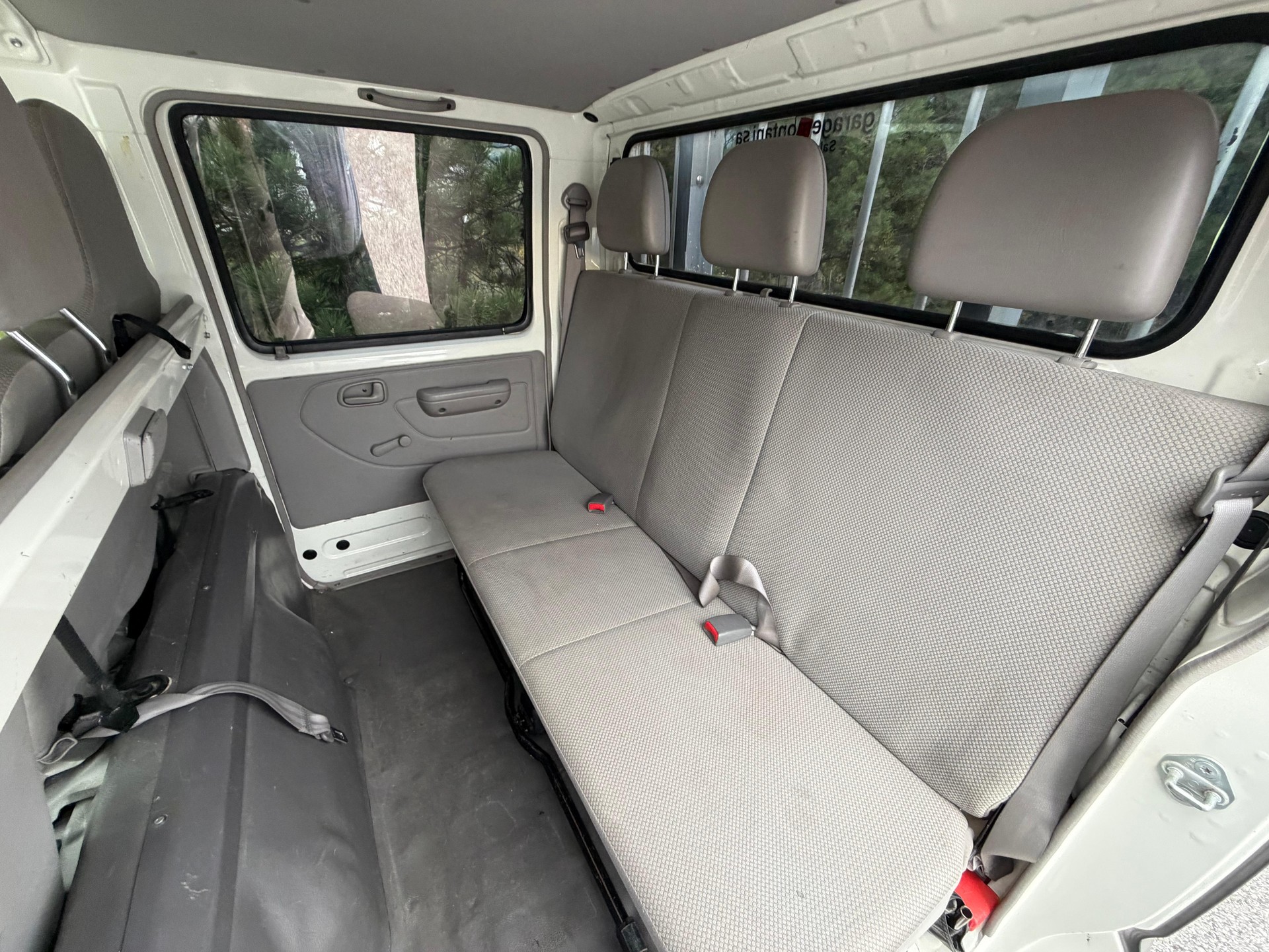 TOYOTA Dyna 100 DKab.-Ch. SWB 3.0 D-4D-image-10