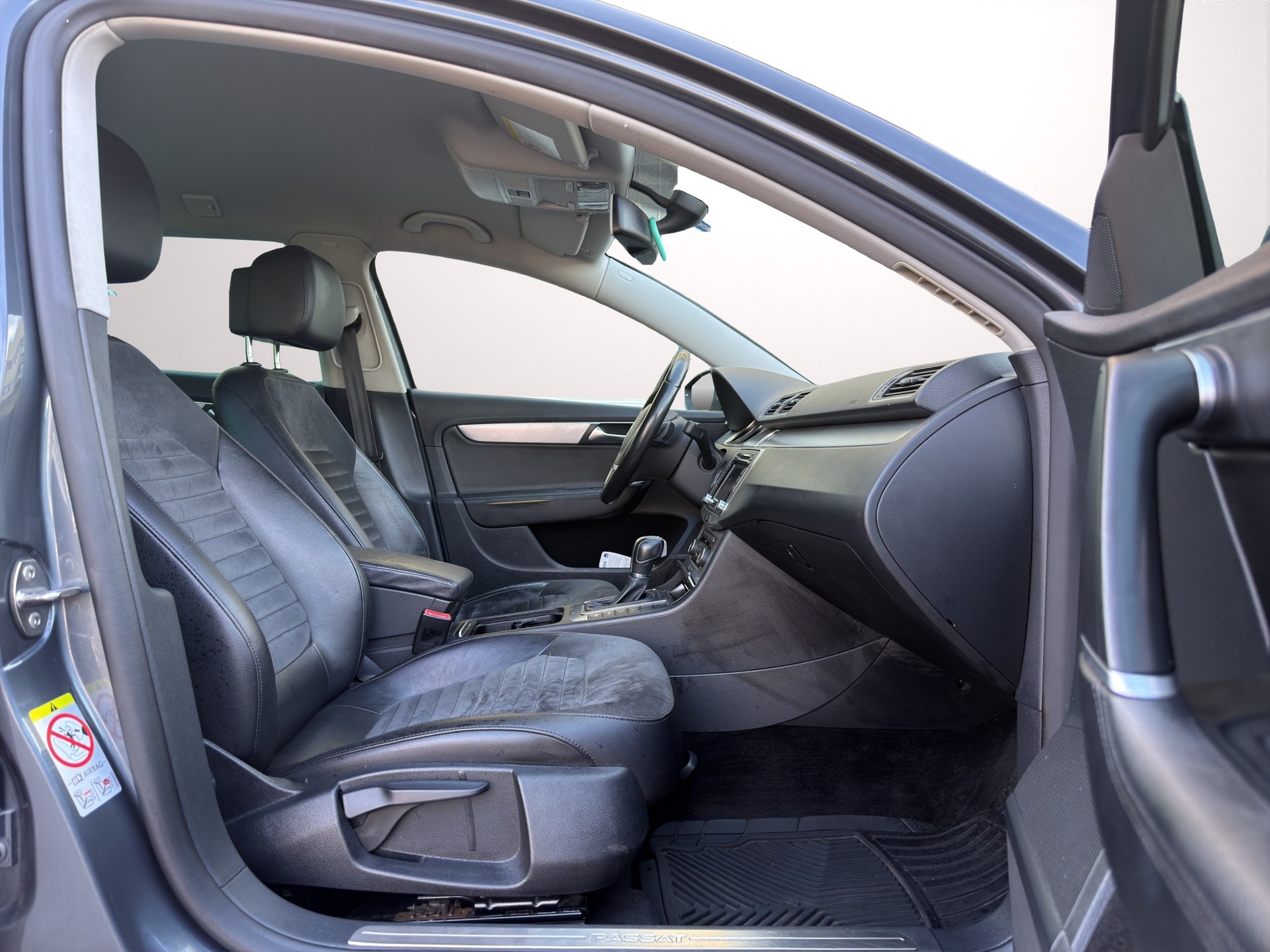 VW Passat Variant 2.0 TDI BMT Comfortline DSG-image-13