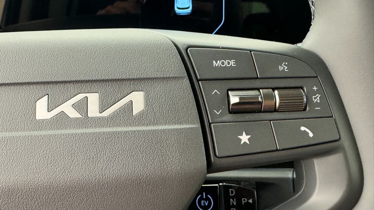 KIA EV2 42 kWh Earth-image-9
