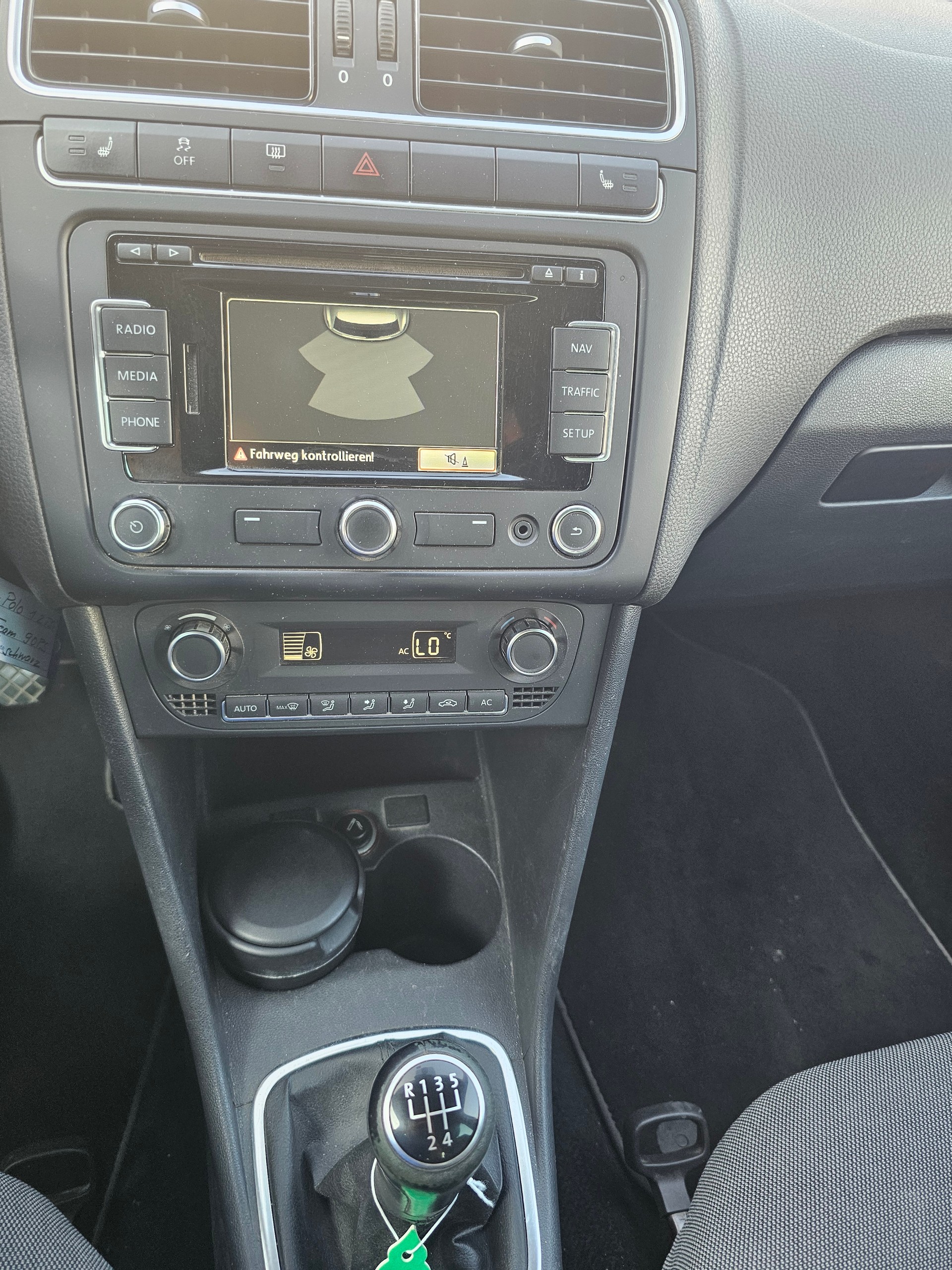 VW Polo 1.2 TSI Highline-image-11
