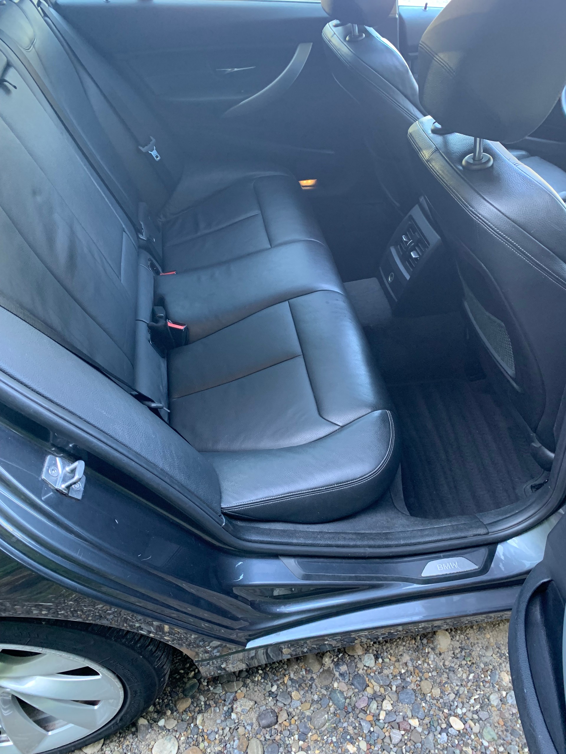 BMW 328i xDrive Touring Modern Line Steptronic-image-8