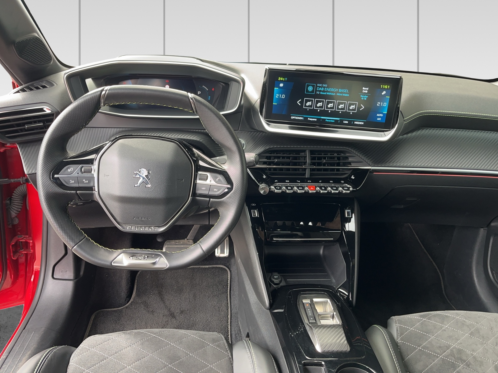 PEUGEOT 208 Elektrik GT Pack-image-7