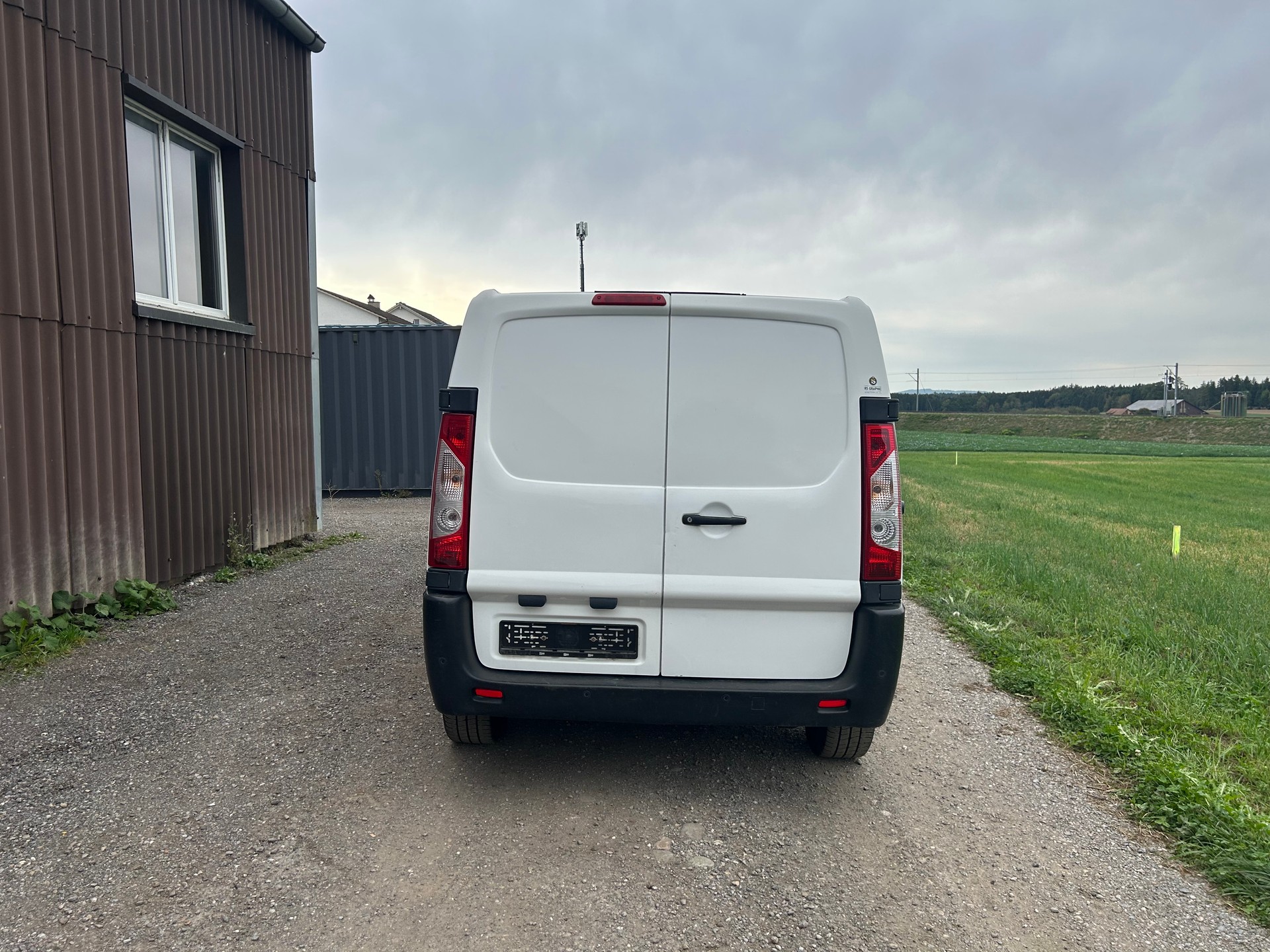 TOYOTA Proace 1.6D Glass Van Terra L2H1 mit frische Ab MFK und Service-image-4