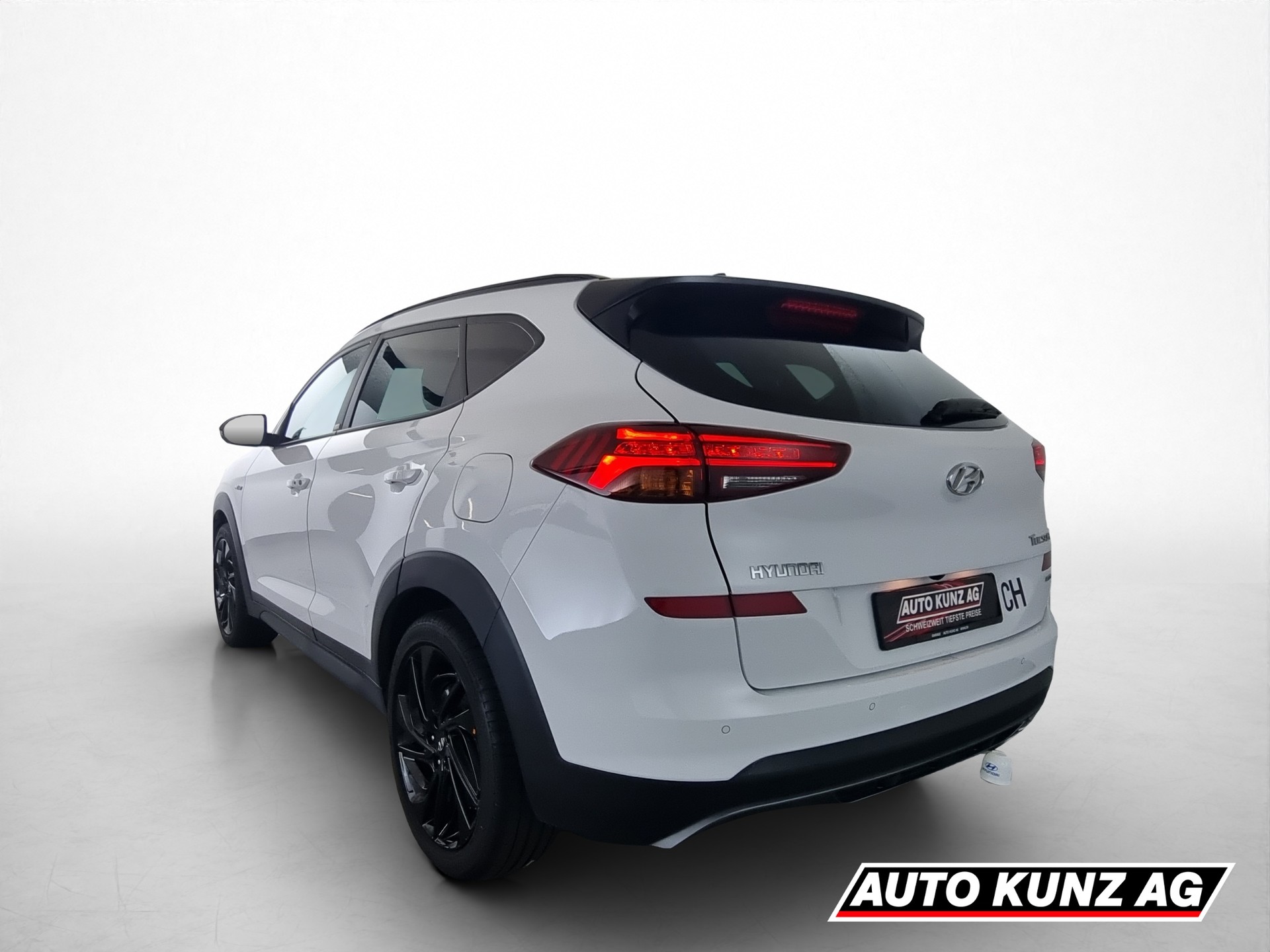HYUNDAI Tucson 2.0 CRDi N-Line 4WD Aut. AHK-image-3