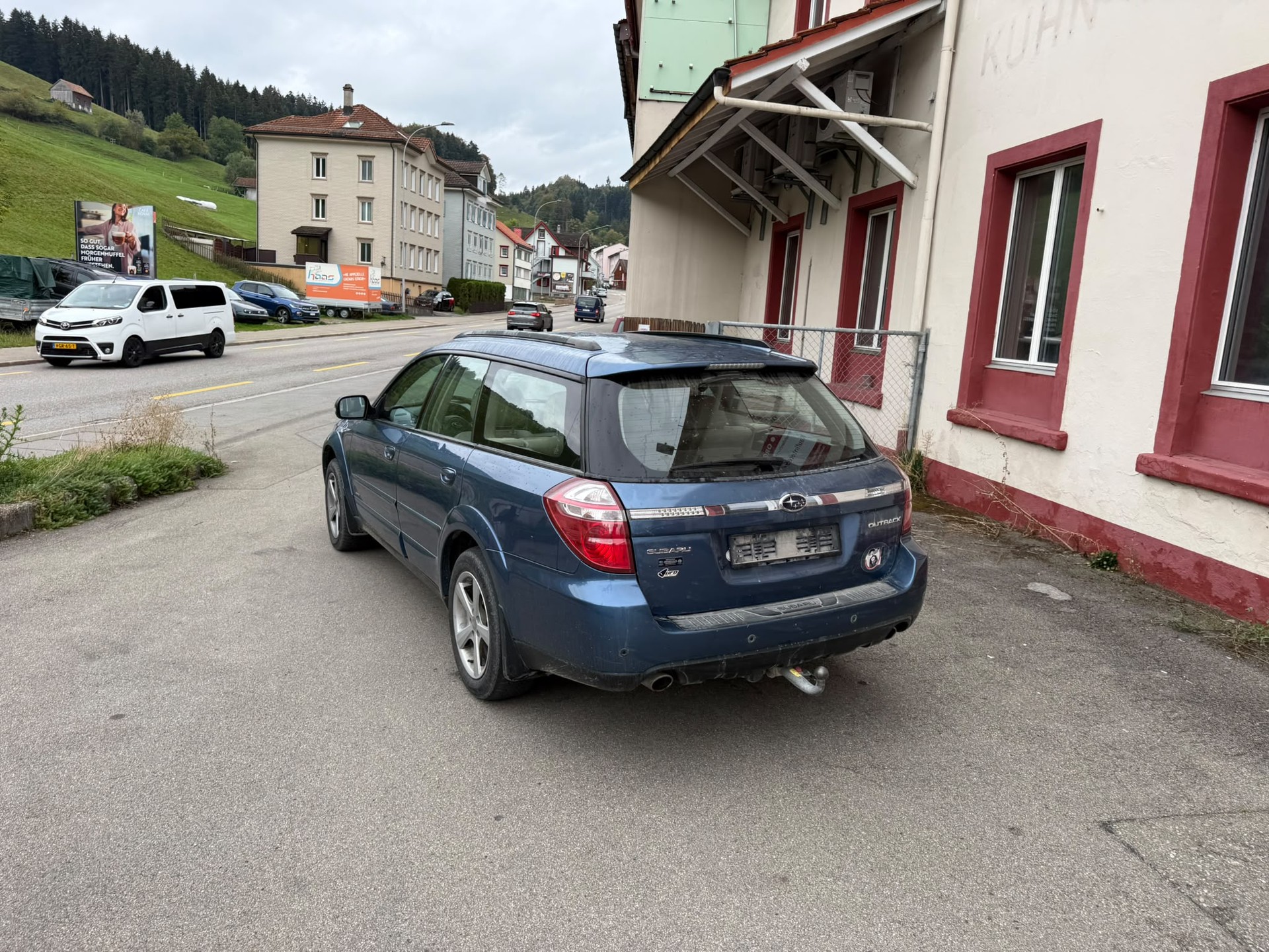 SUBARU Outback 3.0R AWD Swiss Automatic-image-3