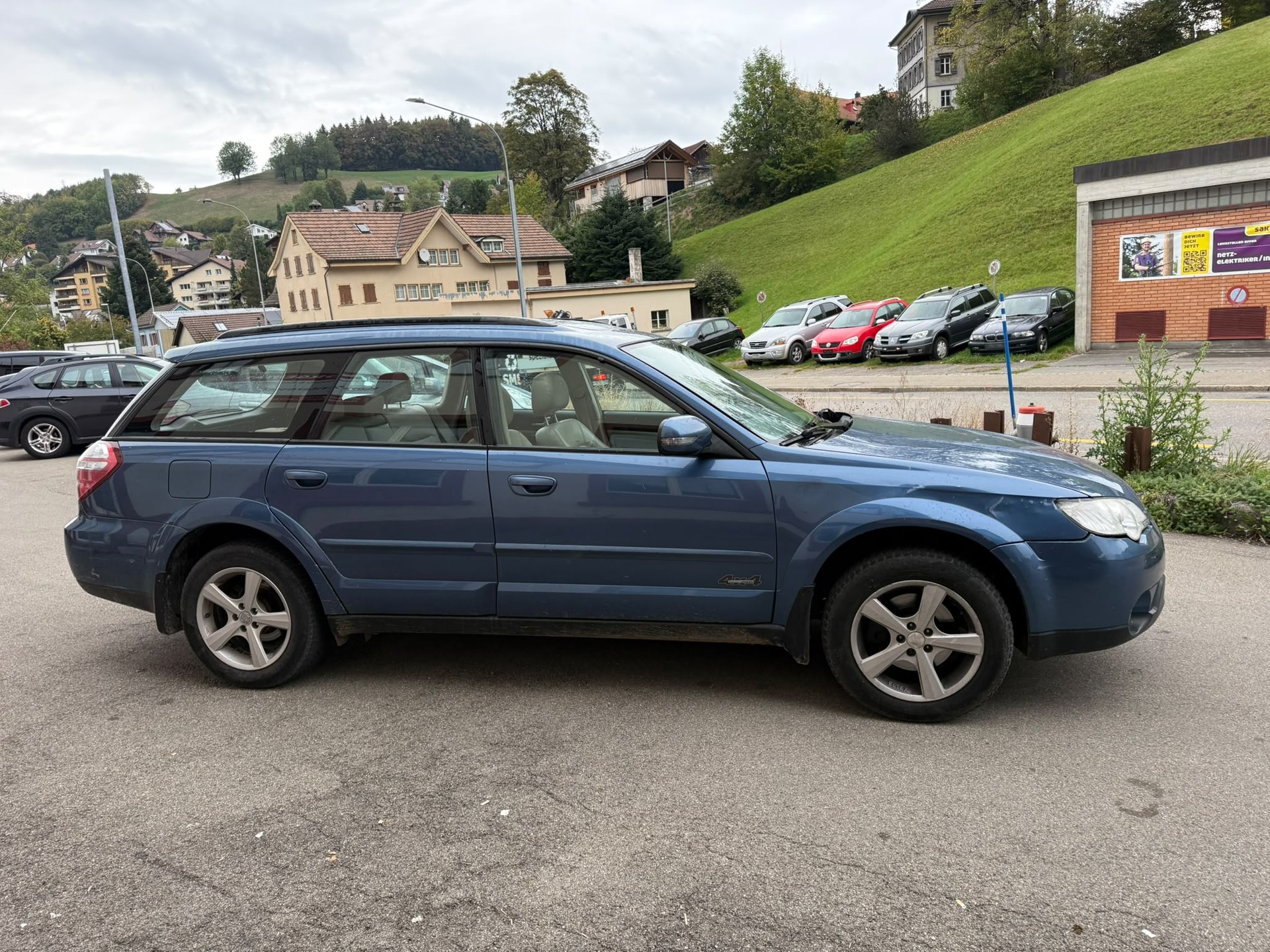 SUBARU Outback 3.0R AWD Swiss Automatic-image-5