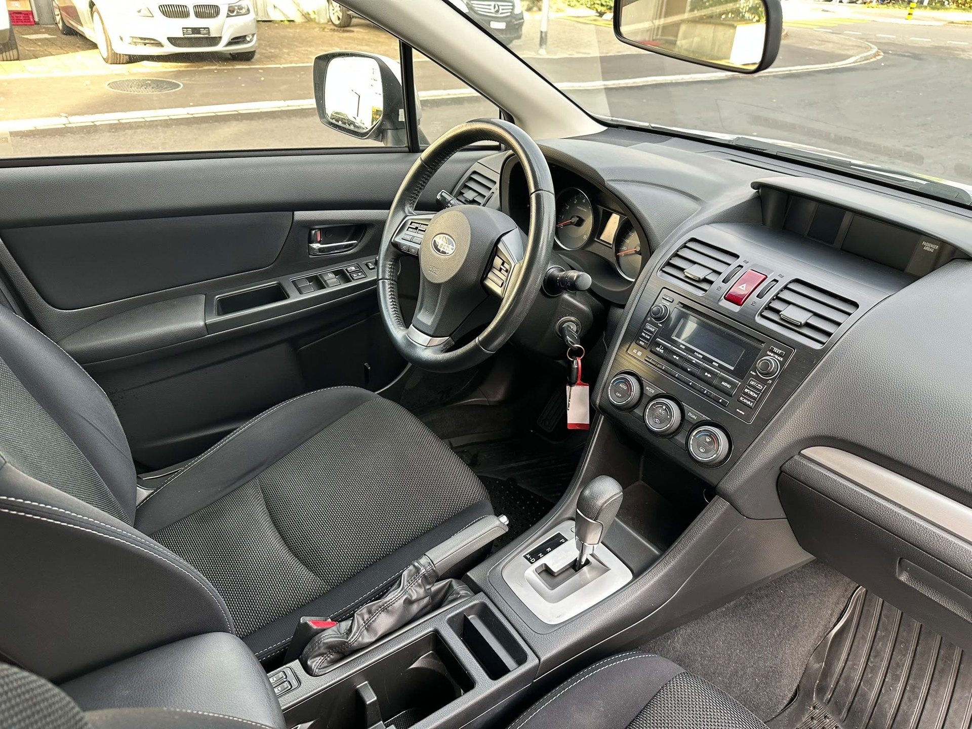 SUBARU XV 2.0 Swiss Two AWD CVT-image-14