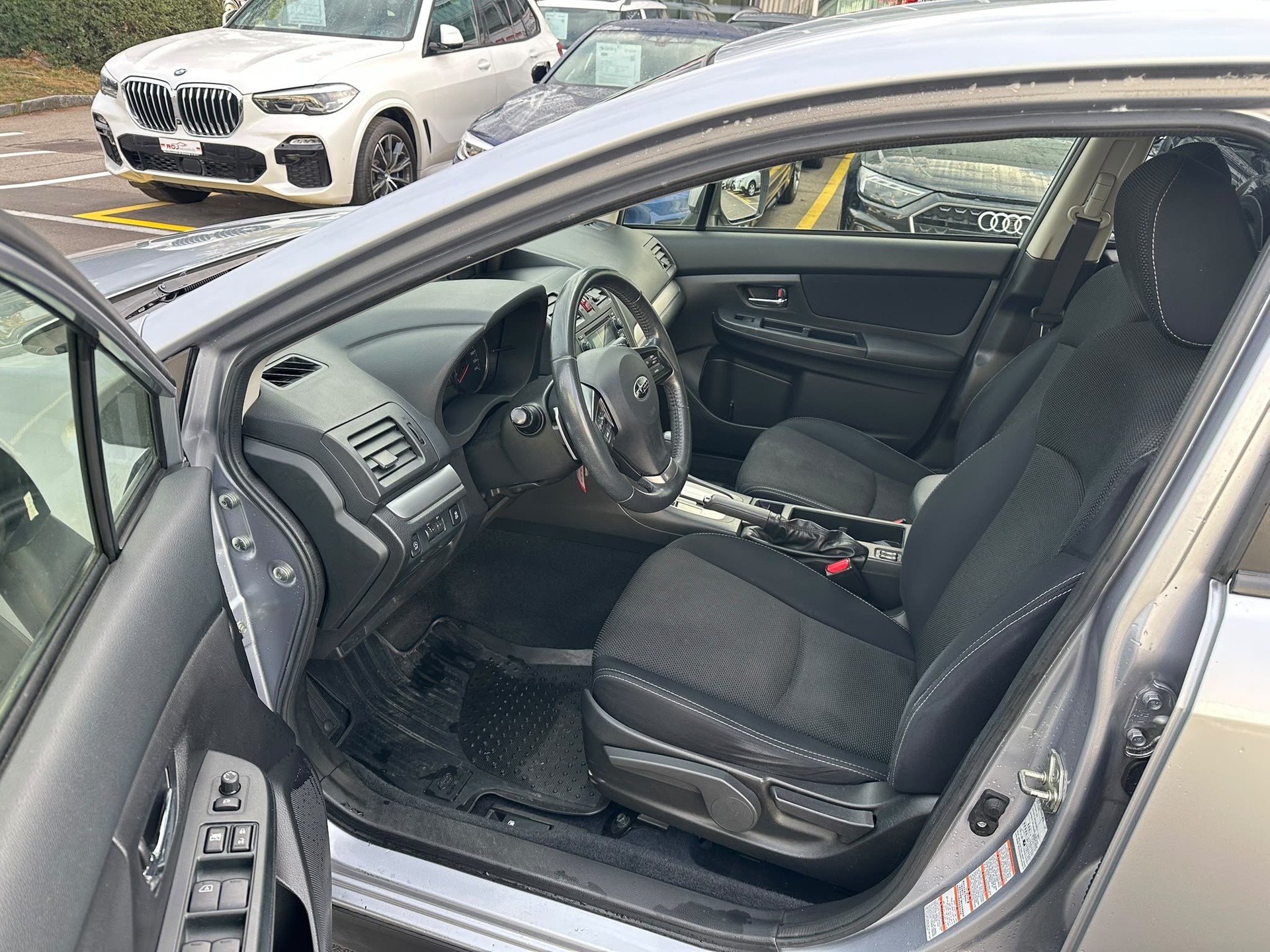 SUBARU XV 2.0 Swiss Two AWD CVT-image-8