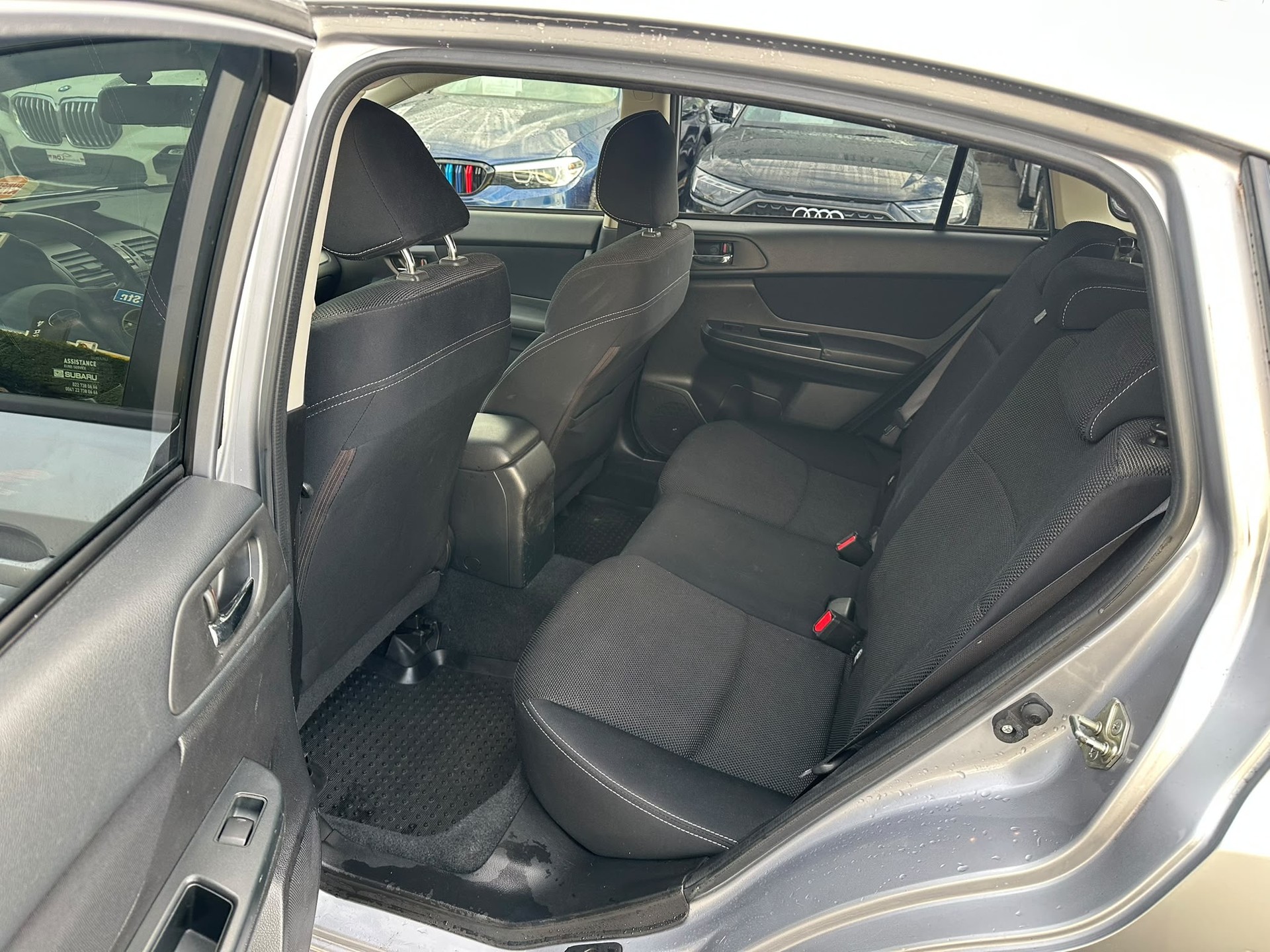 SUBARU XV 2.0 Swiss Two AWD CVT-image-9