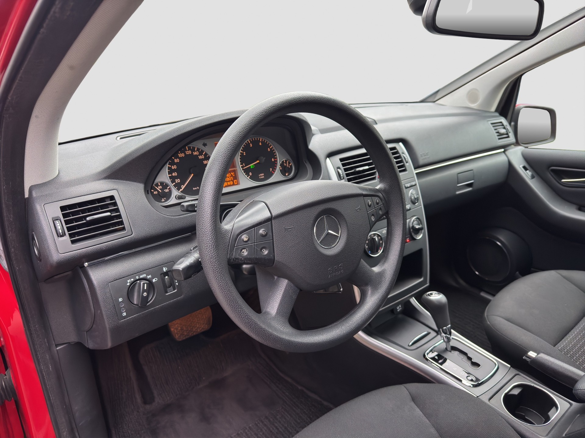 MERCEDES-BENZ B 160 (150) Autotronic-image-6