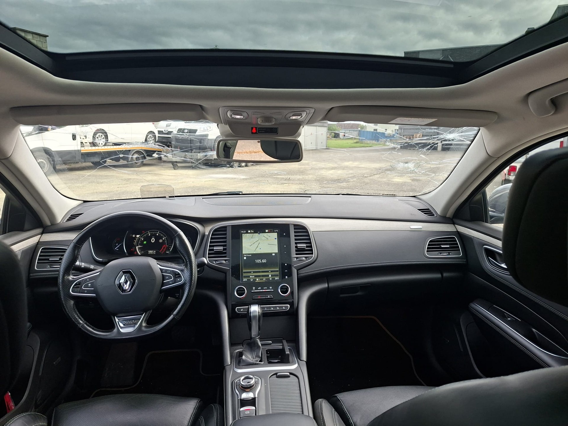 RENAULT Talisman Grandtour 1.6 TCe Initiale EDC-image-10