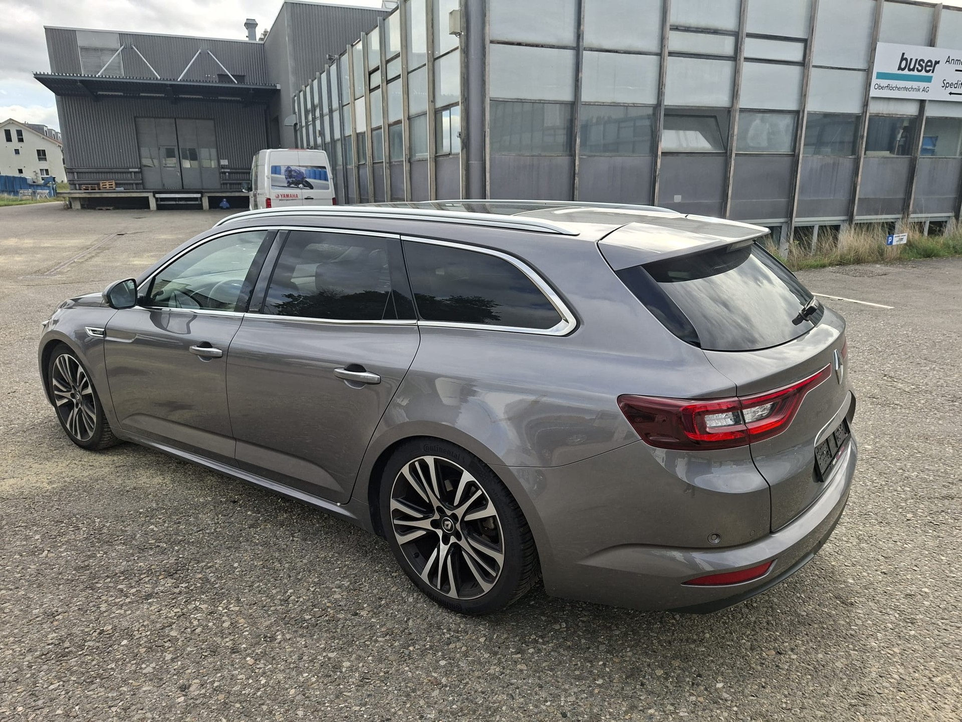RENAULT Talisman Grandtour 1.6 TCe Initiale EDC-image-4