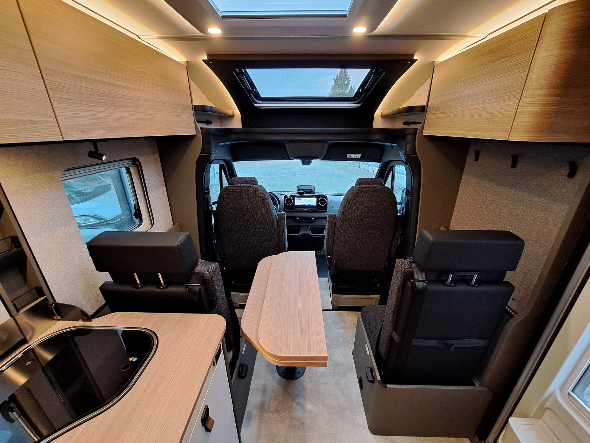 HYMER GT-S 685-image-8