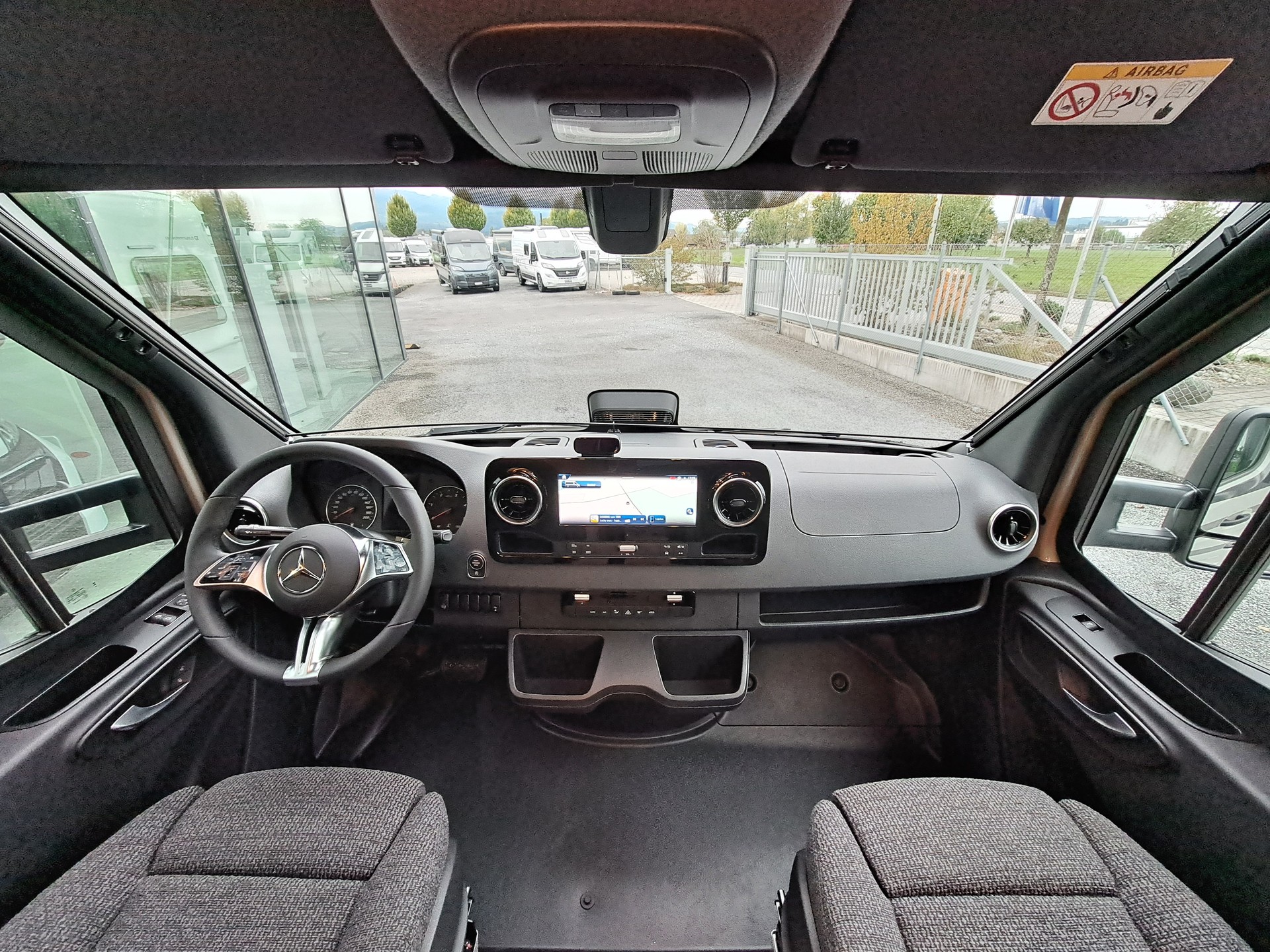 HYMER GT-S 685-image-9