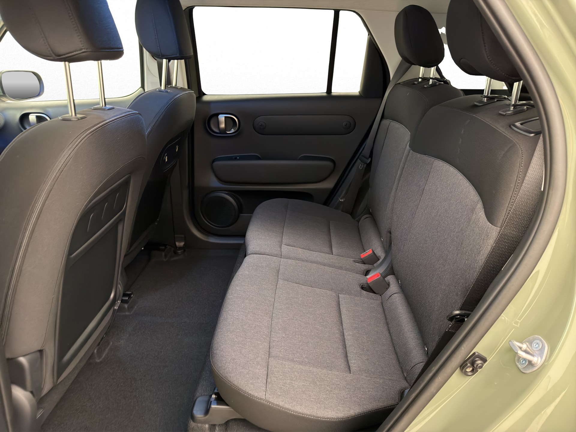 HYUNDAI Inster 49 kWh Electric Vertex-image-11