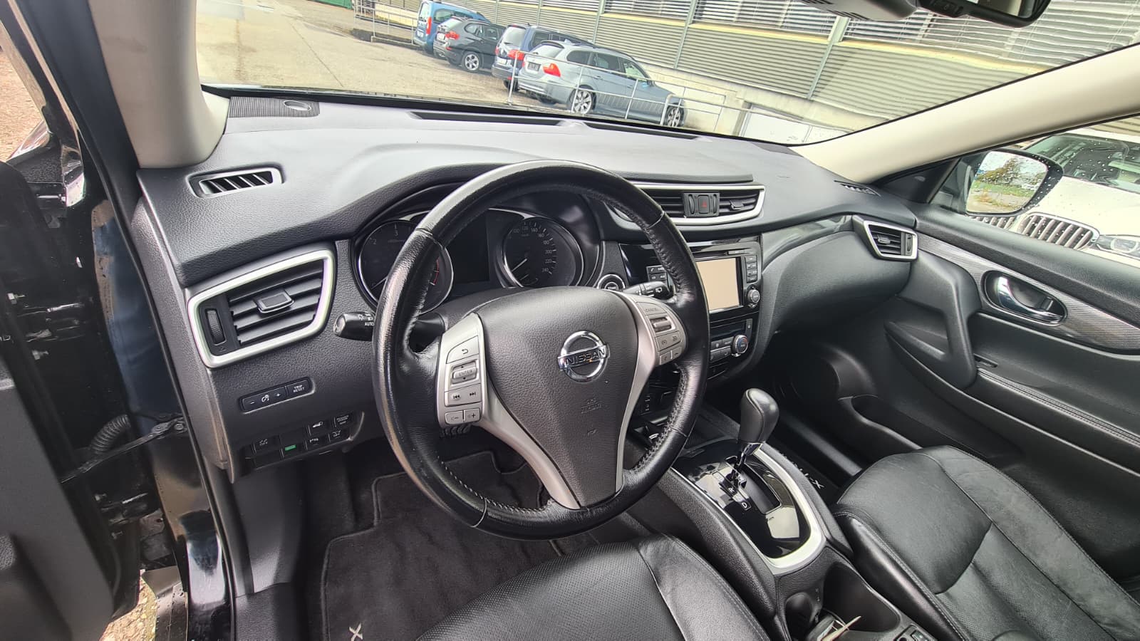 NISSAN X-Trail 2.0 dCi tekna Xtronic CVT ** 7-Plätzer ** Voll-Leder ** Gr-Navi ** RF-Kamera 360° ** Sitzheizung ** Frisch Ab MFK **-image-15