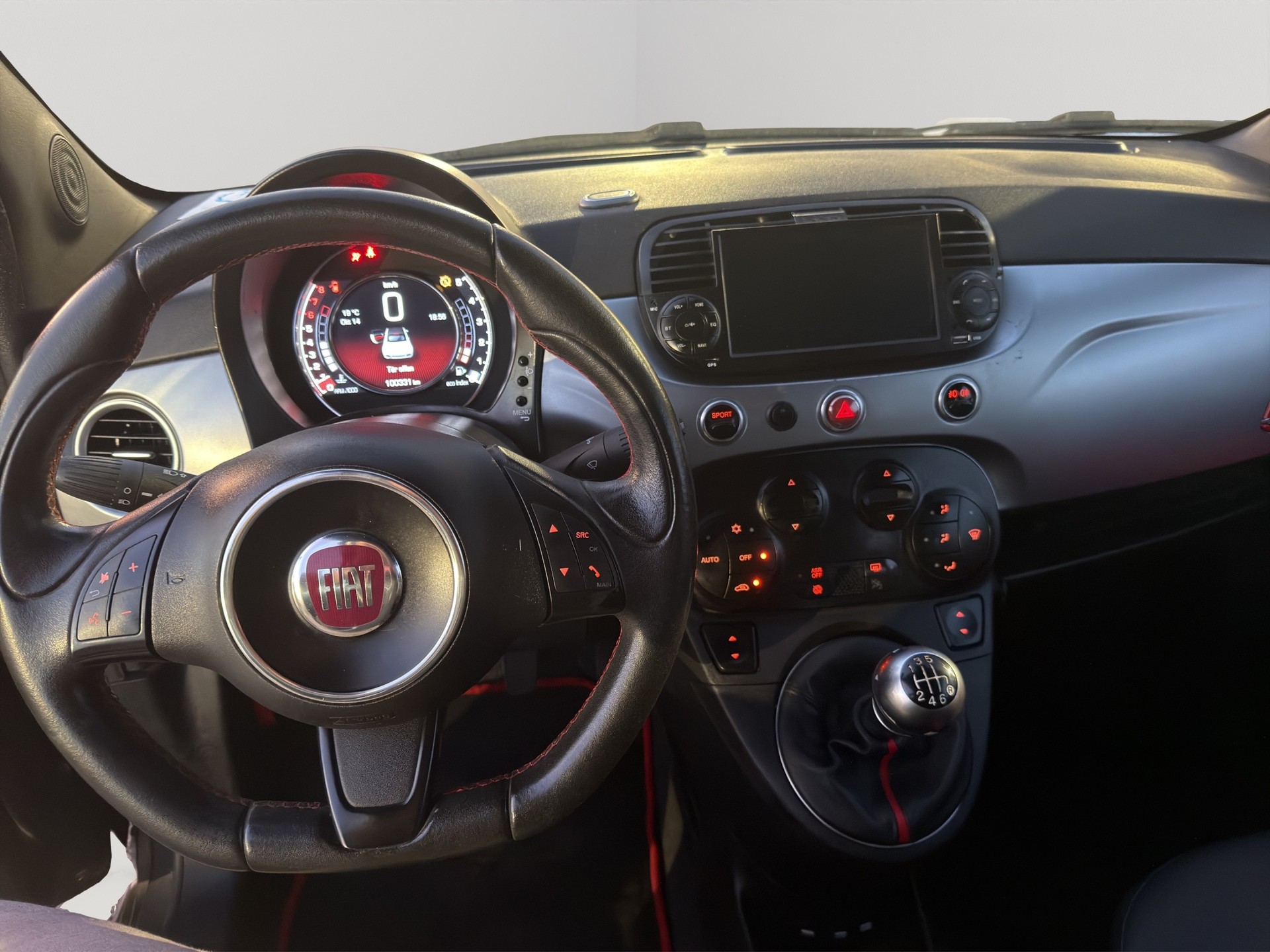 FIAT 500 0.9 Twinair Turbo S-image-10