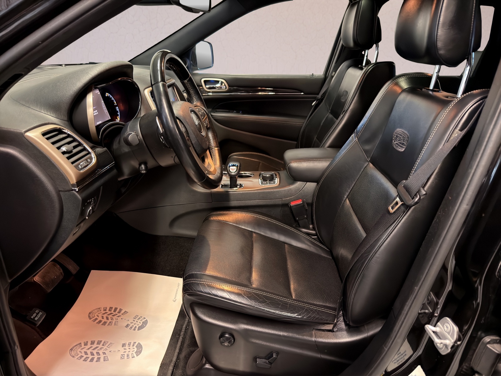 JEEP Grand Cherokee 3.0 CRD Overland Automatic-image-9
