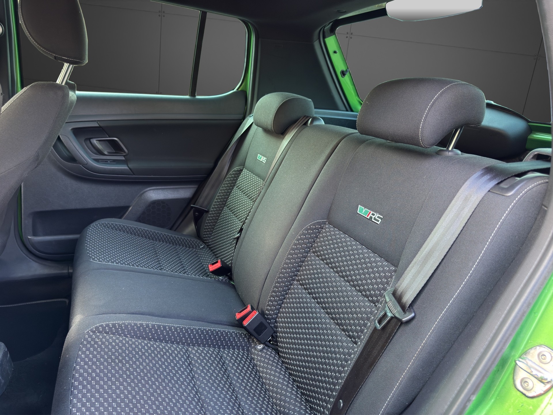SKODA Fabia 1.4 TSI RS DSG-image-10