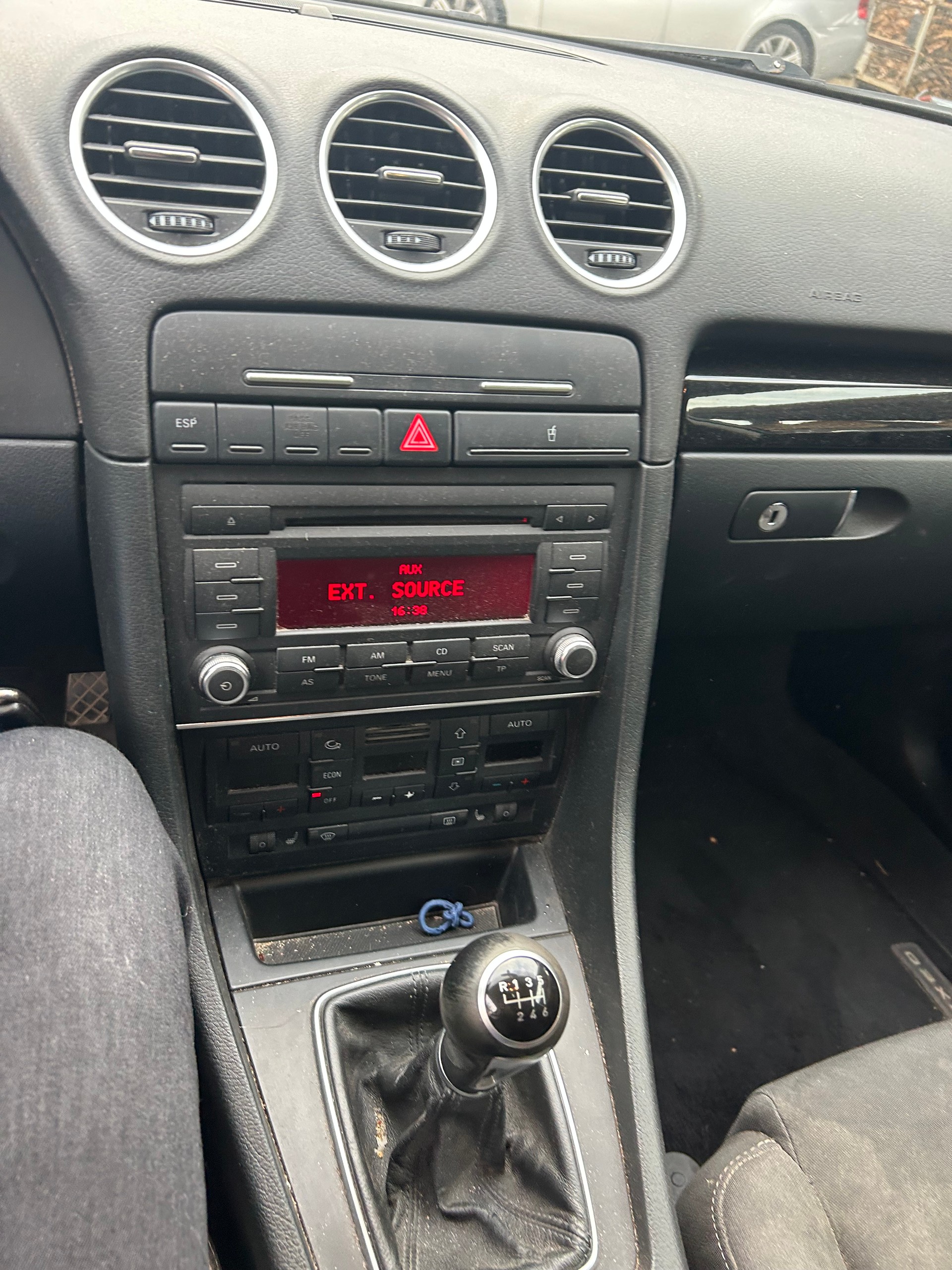 SEAT Exeo ST 1.8 TSI Advantage-image-6