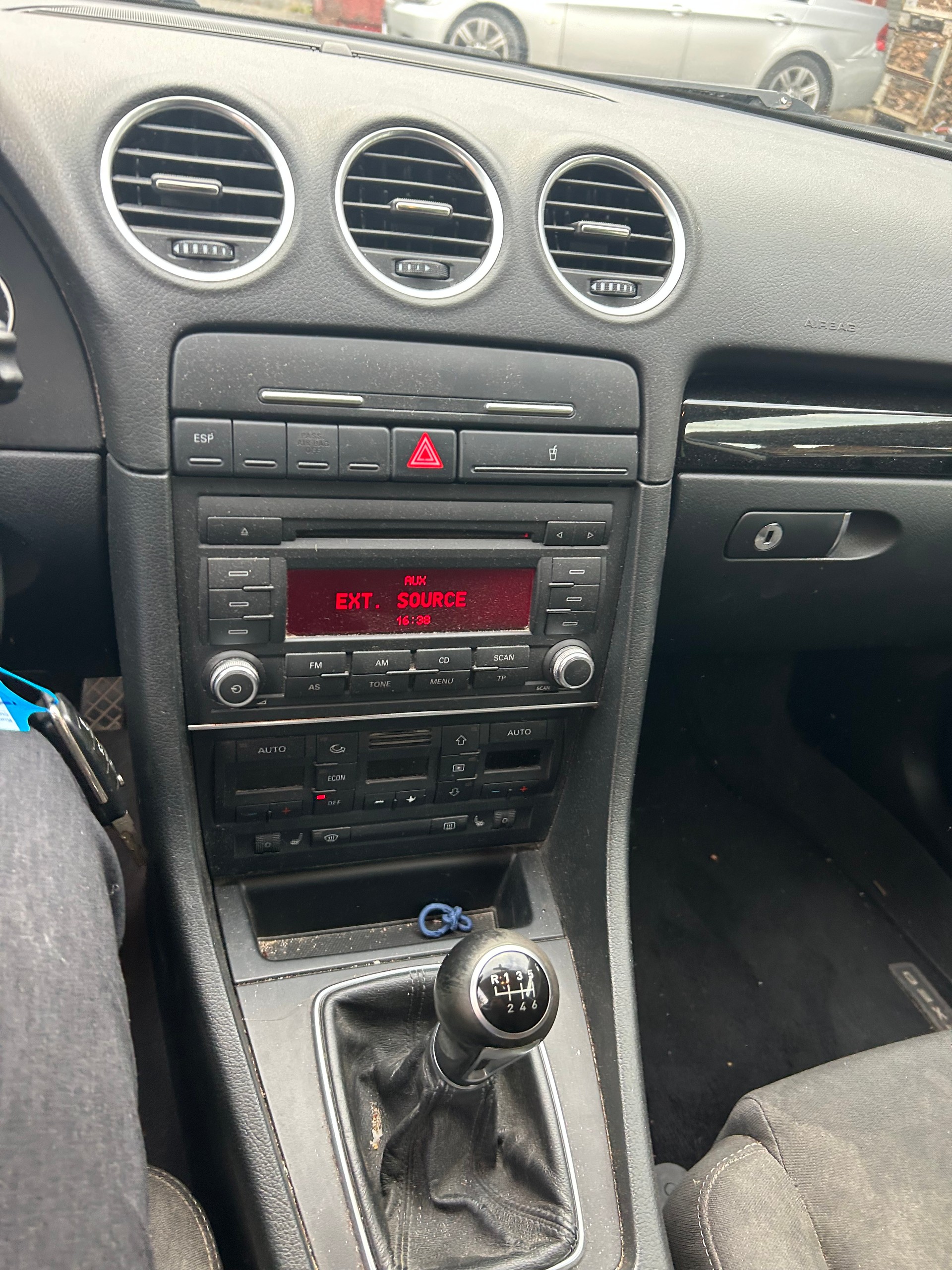 SEAT Exeo ST 1.8 TSI Advantage-image-5