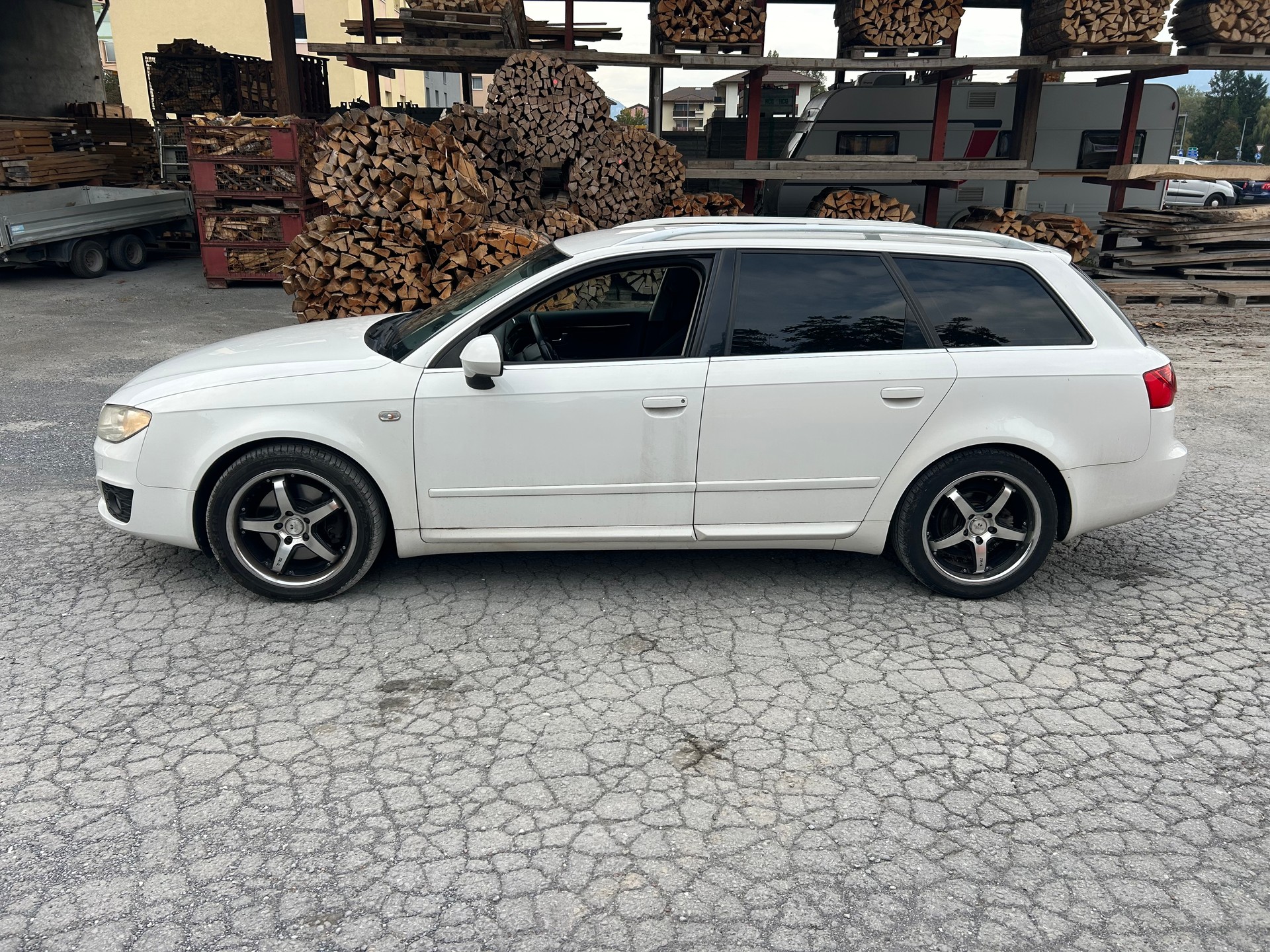 SEAT Exeo ST 1.8 TSI Advantage-image-1