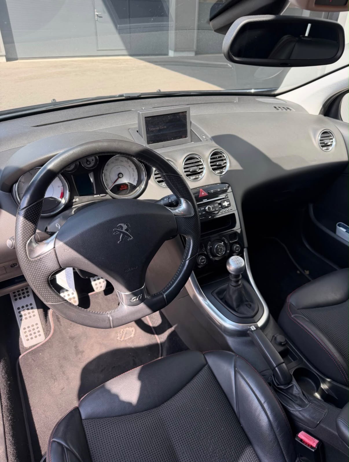 PEUGEOT 308 1.6 16V T GTi Frisch ab MFK-image-3