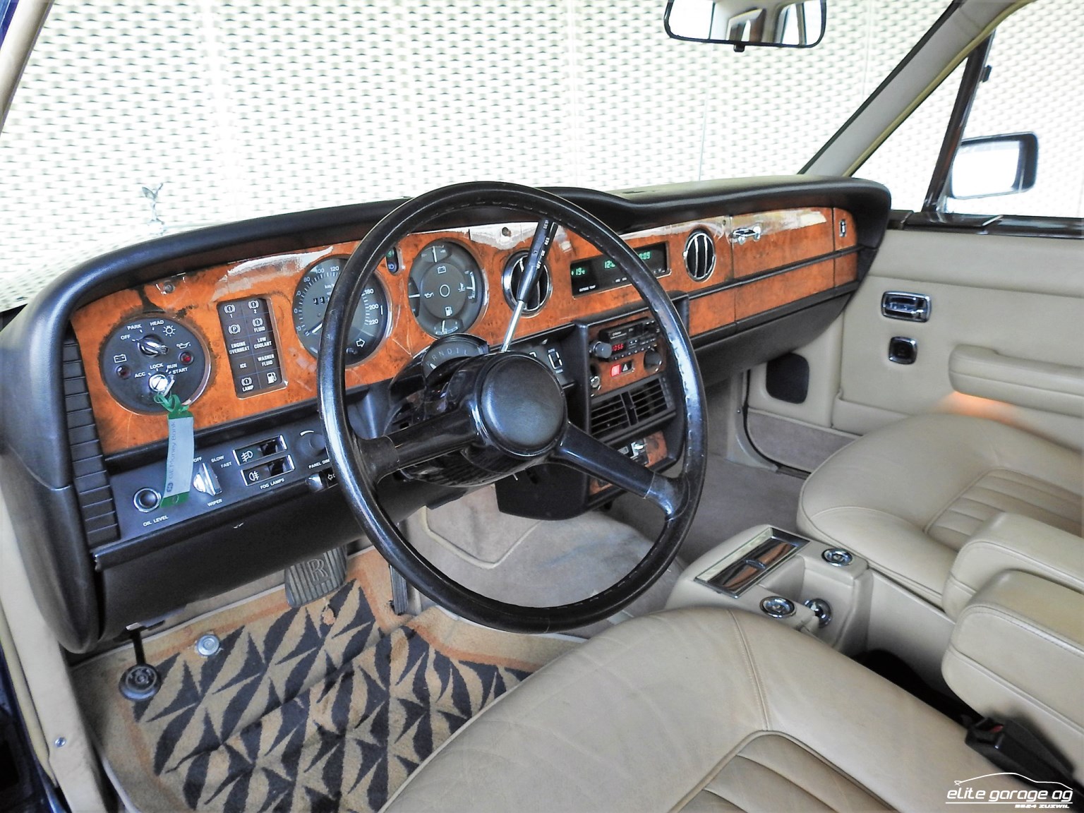 ROLLS-ROYCE Silver Spirit Mk. I-image-7