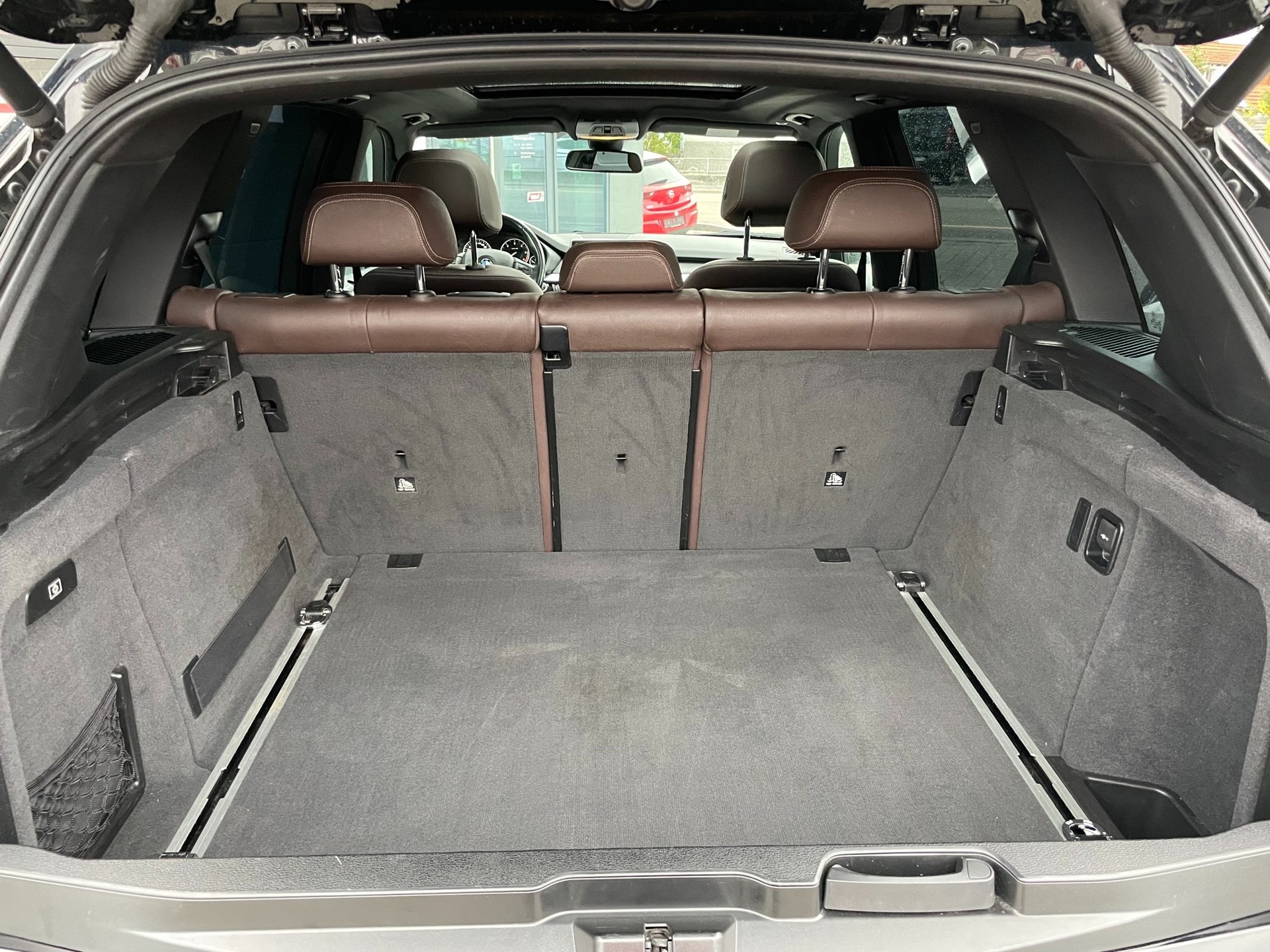 BMW X5 xDrive 40d Steptronic-image-12