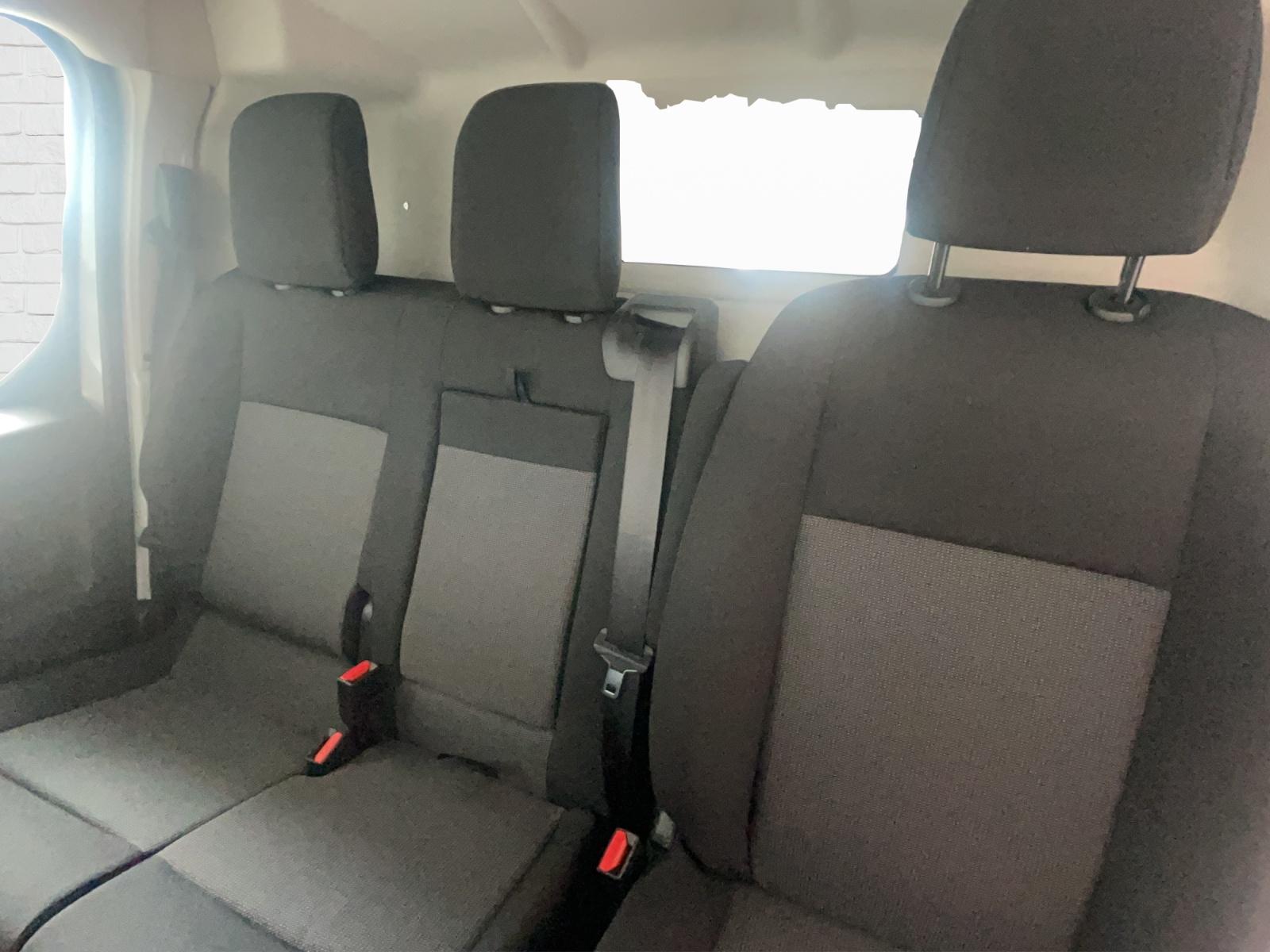 FIAT E-Scudo Kaw. L3 verglast 75 kWh Business Swiss Edition-image-6