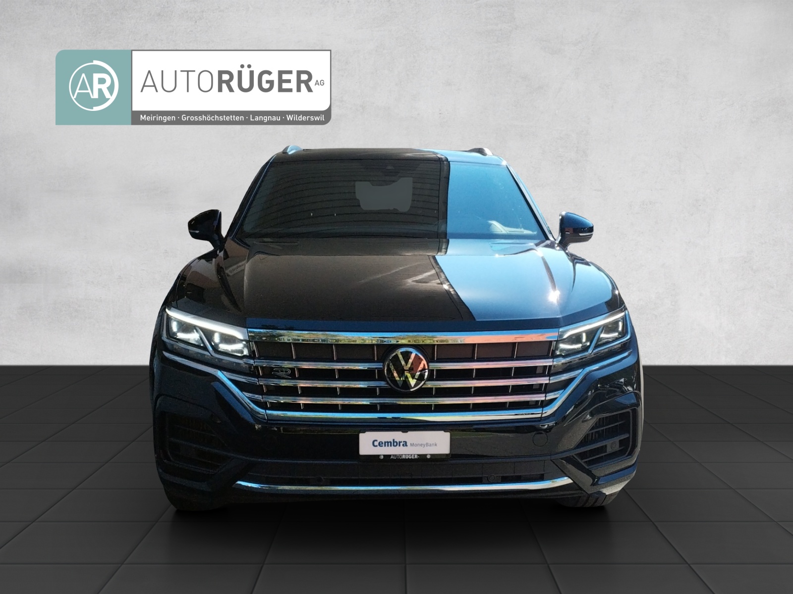 VW Touareg 3.0 TSI Elegance Tiptronic-image-1
