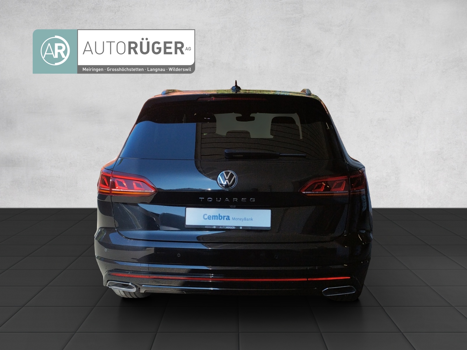 VW Touareg 3.0 TSI Elegance Tiptronic-image-4