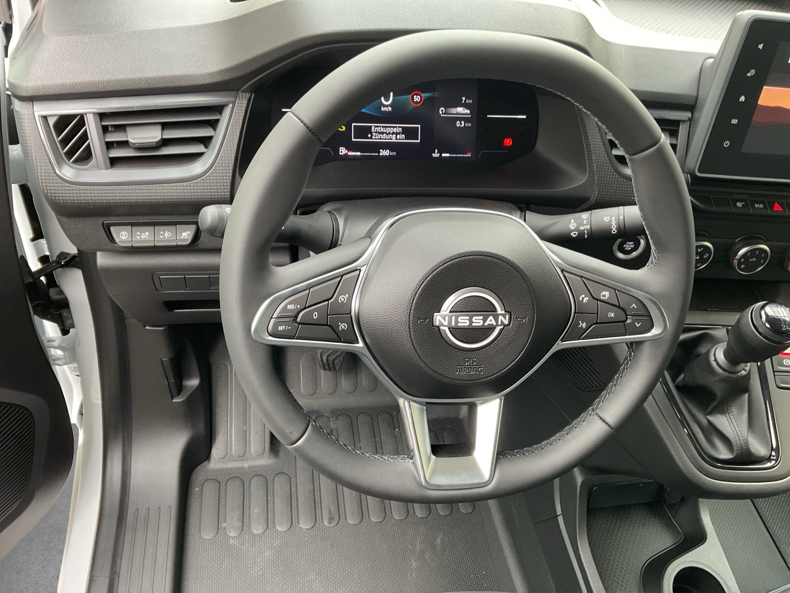 NISSAN Townstar 1.3 L1 N-Connecta-image-7