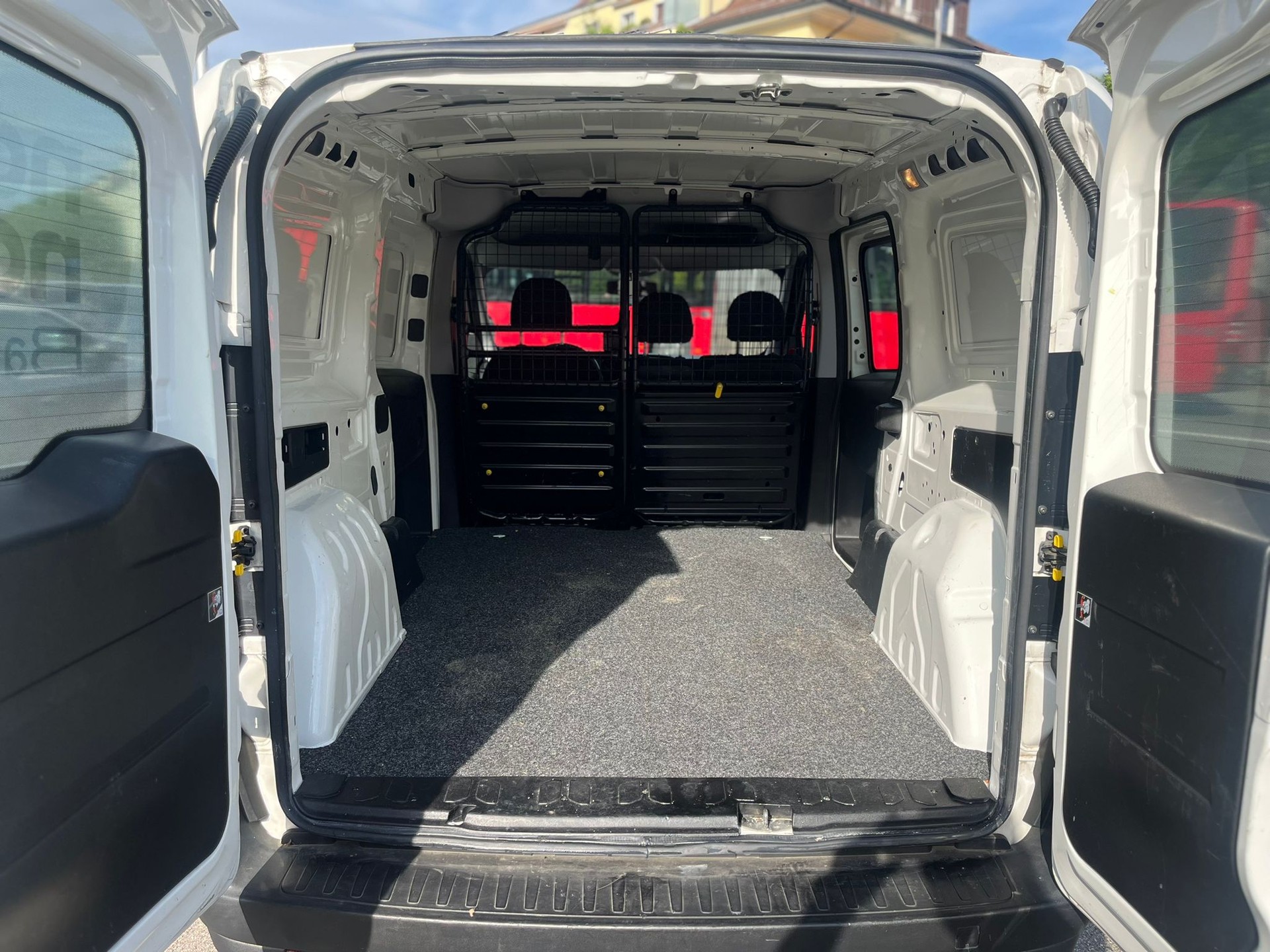 FIAT Doblò 1.6 Multijet Cargo Base-image-6